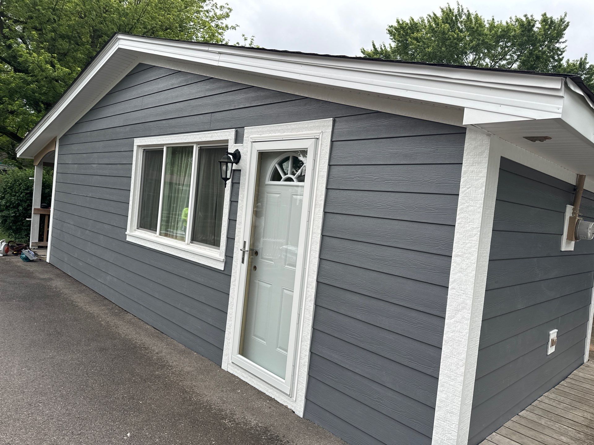 Project in New Whiteland by Moss Roofing