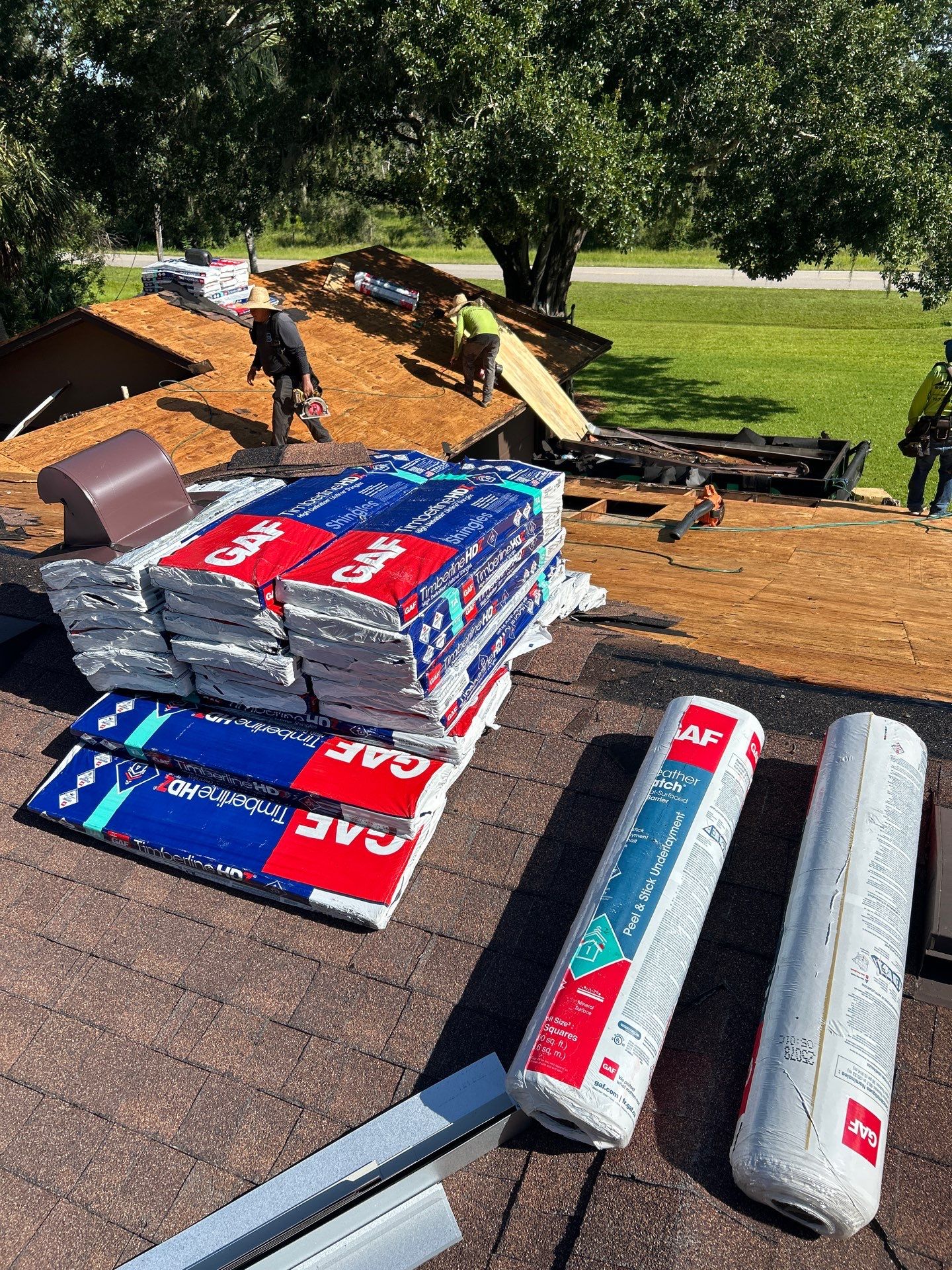 Project in Wimauma 33598 by Mitchell Roofing Company LLC 