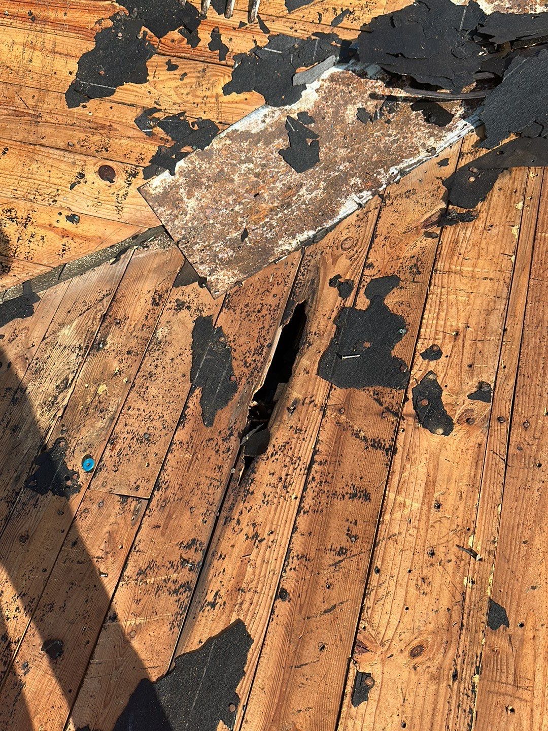 Residential Roofing Installation using Owen's Corning Duration (Lifetime) Shingles by Roof Repair Company