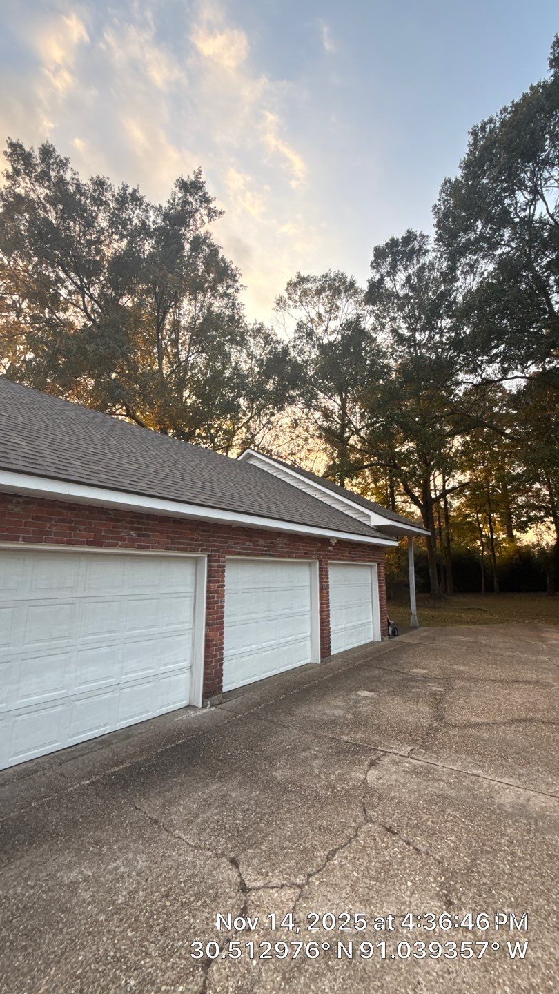 Weathered Wood - Atlas by Top Team Roofing & Construction