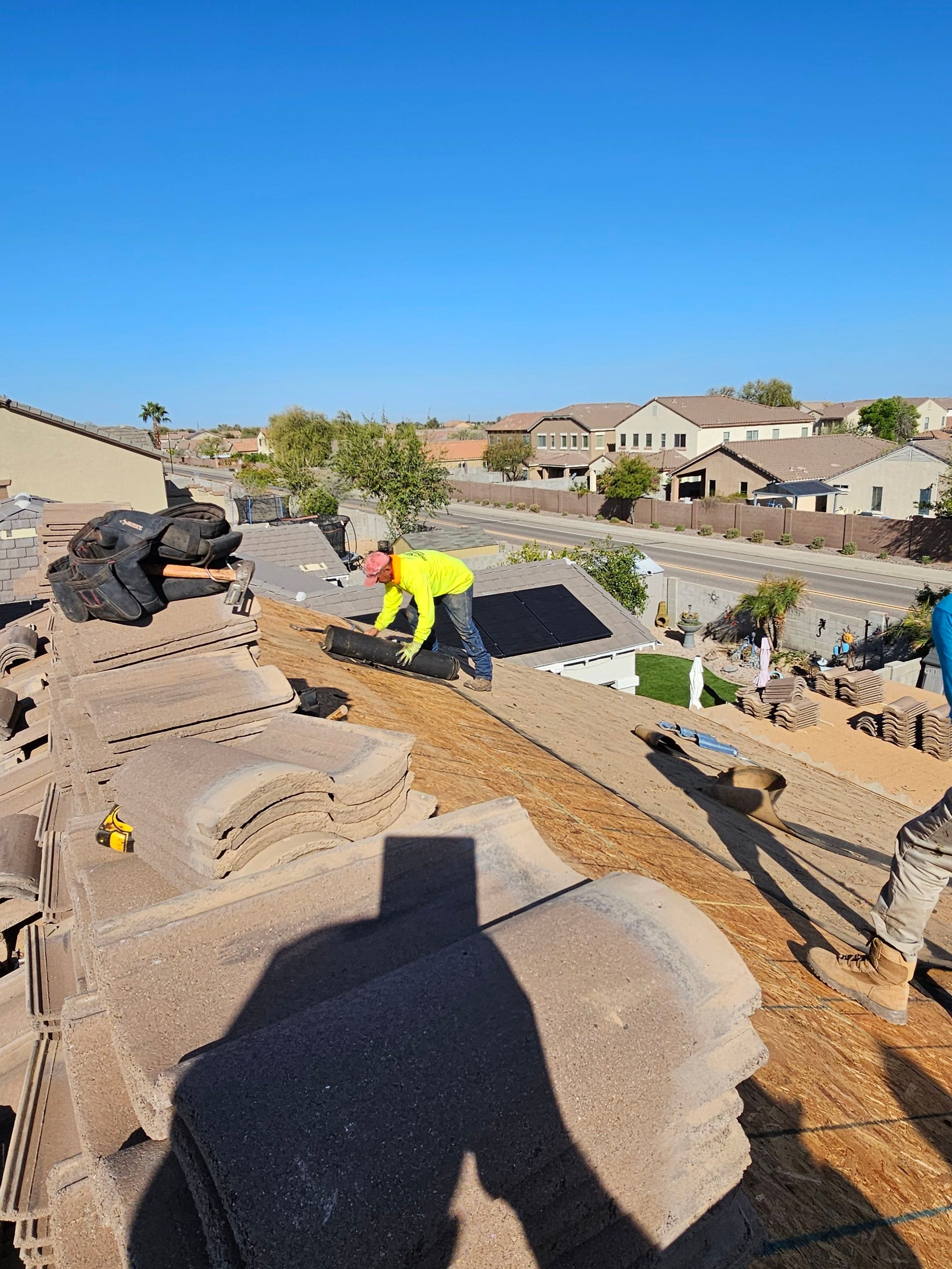 Brown Blend Concrete Tile by Reimagine Roofing