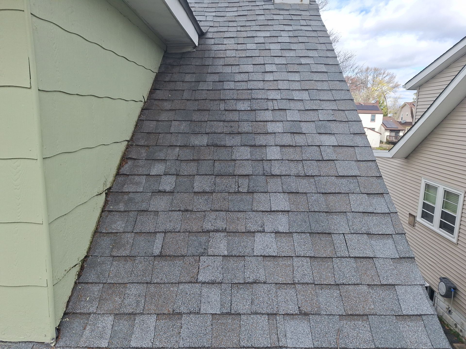 Colonial Slate Shingles by Reimagine Roofing