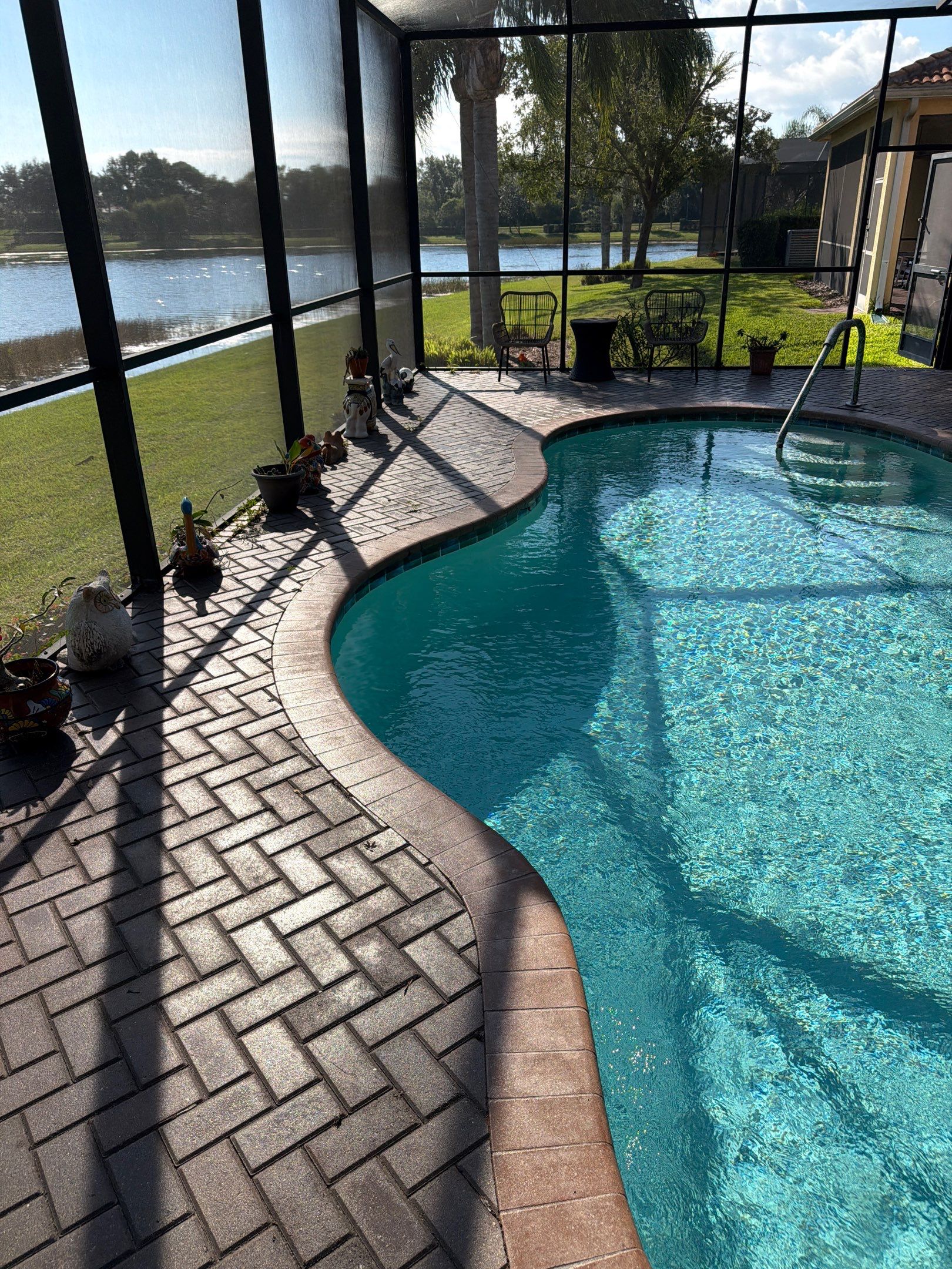 Valencia Lakes Paver Stripping and Sealing for Full Residential Property by Supreme Paver Experts