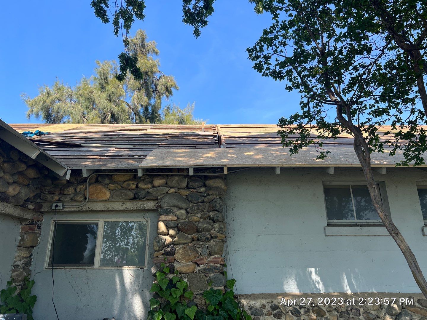 Certainteed Landmark Solaris shingle job at Merced Fairgrounds by Straight Edge Roofing Inc
