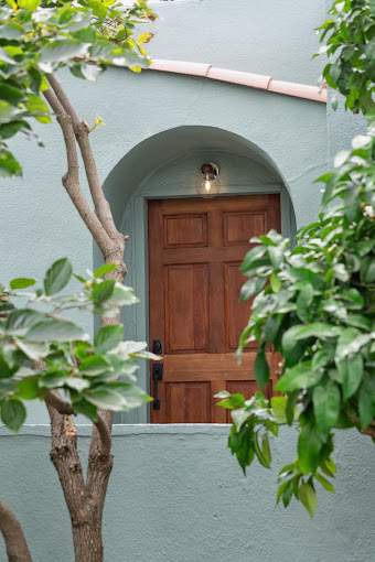 Project in Oakland by Herrera’s Bay Area Painting inc.