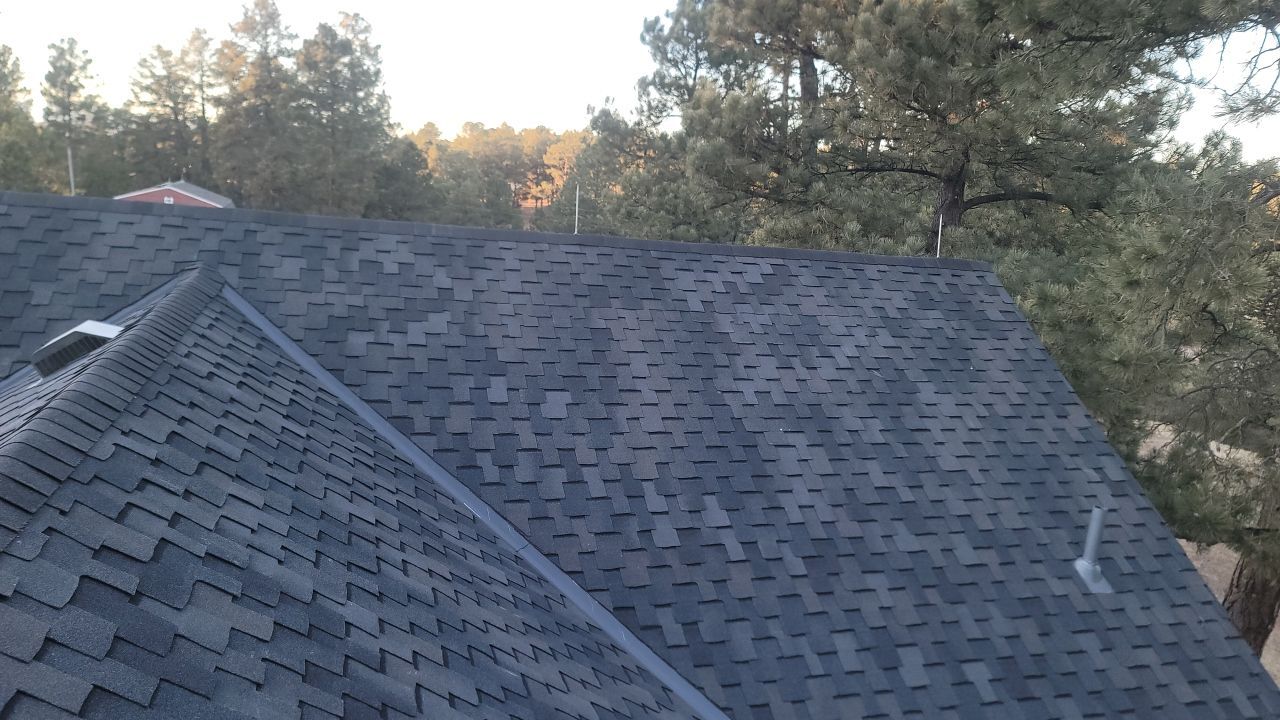 Parker McKean House  by Jireh 7 Roofing 