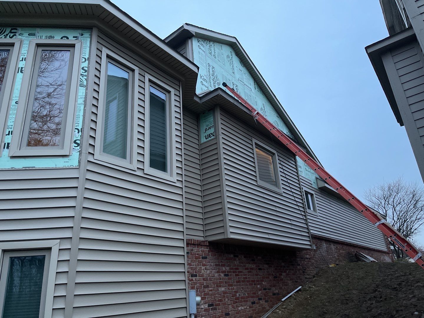 Siding Replacement using CertainTeed Monogram D5 Clapboard by 180 Contractors