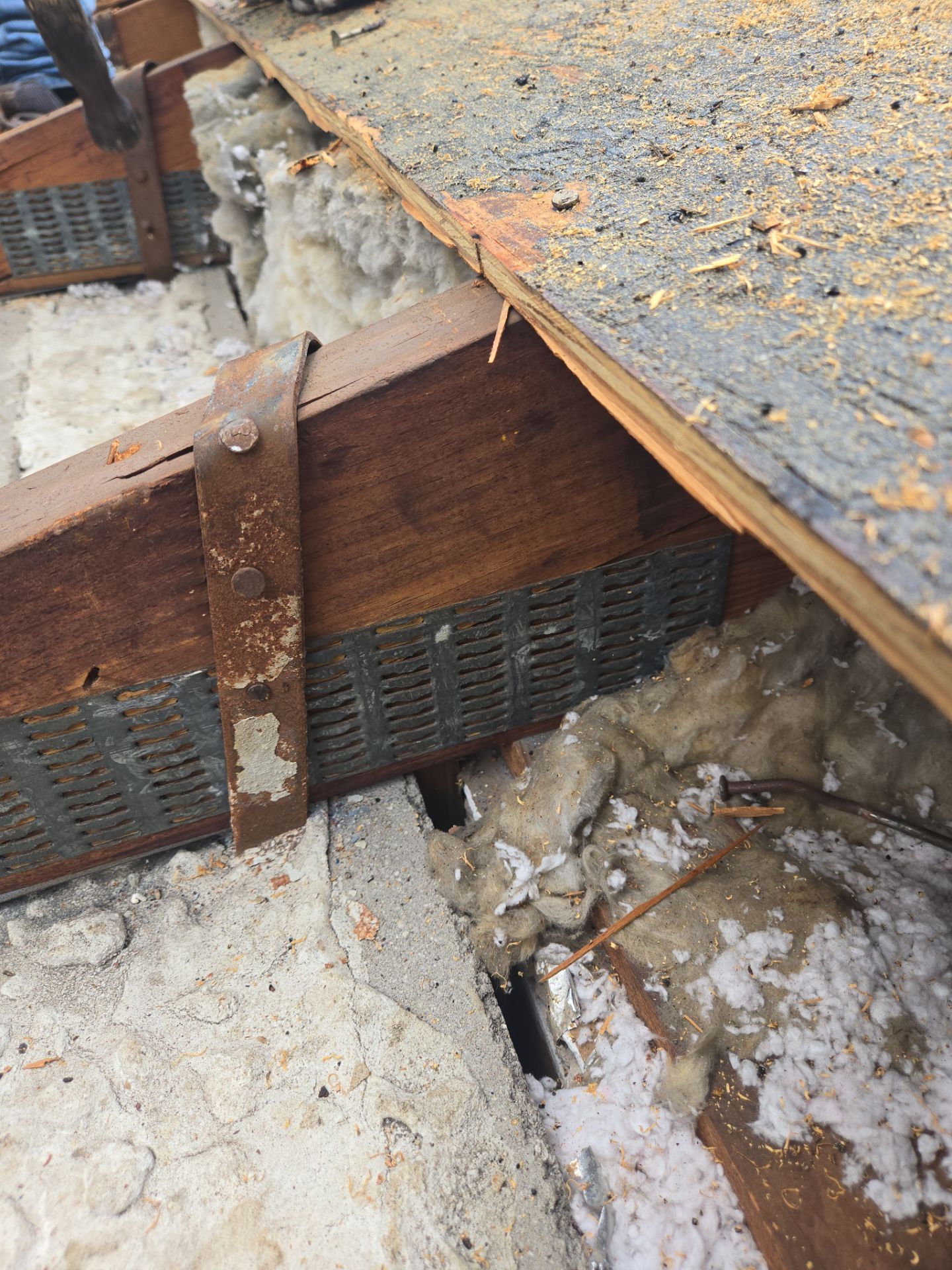 Project in St. Petersburg 33714 by Mitchell Roofing Company LLC 