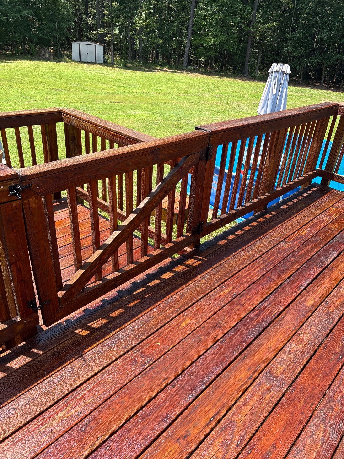 Deck using Wood Sealant by DuraSeal