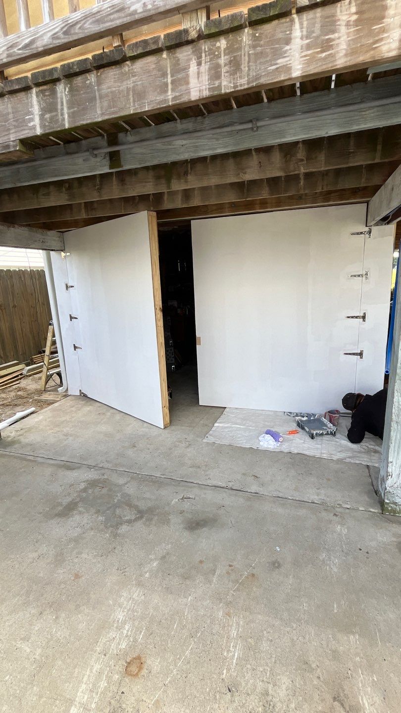 Bayfront Knows Breakaway Walls! by Bayfront Roofing and Construction
