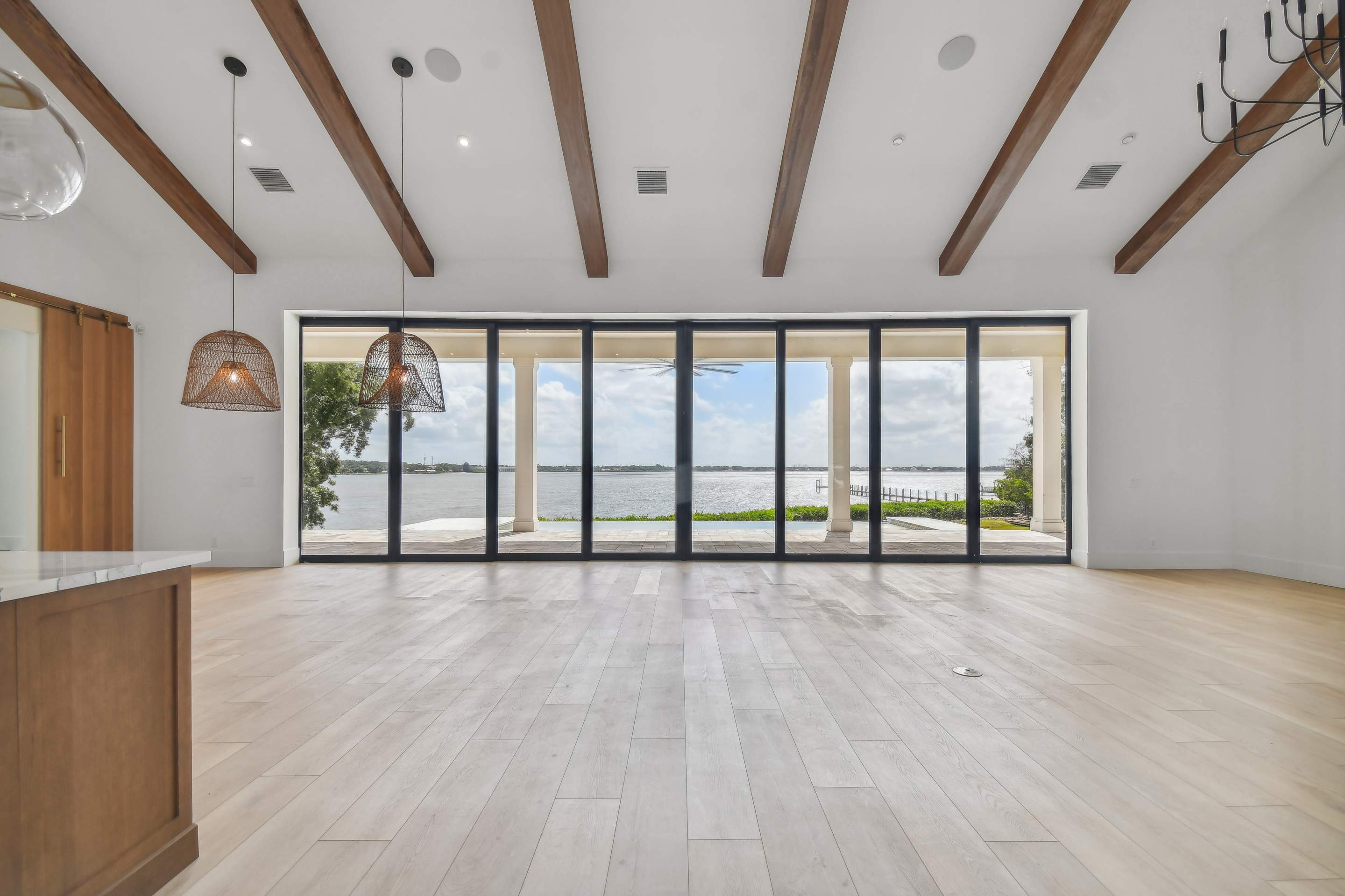 Custom Kingston by Lyons Heritage Tampa, LLC