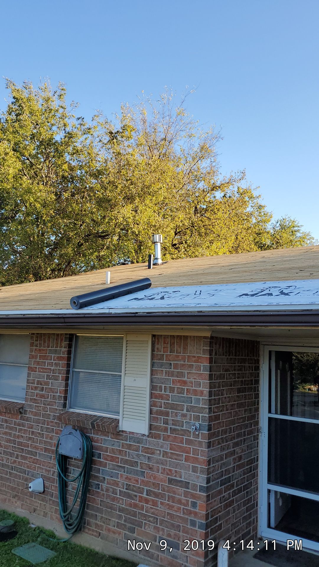 Residential Roofing Installation using Roofing Shingles by Harvey Roofing & Construction