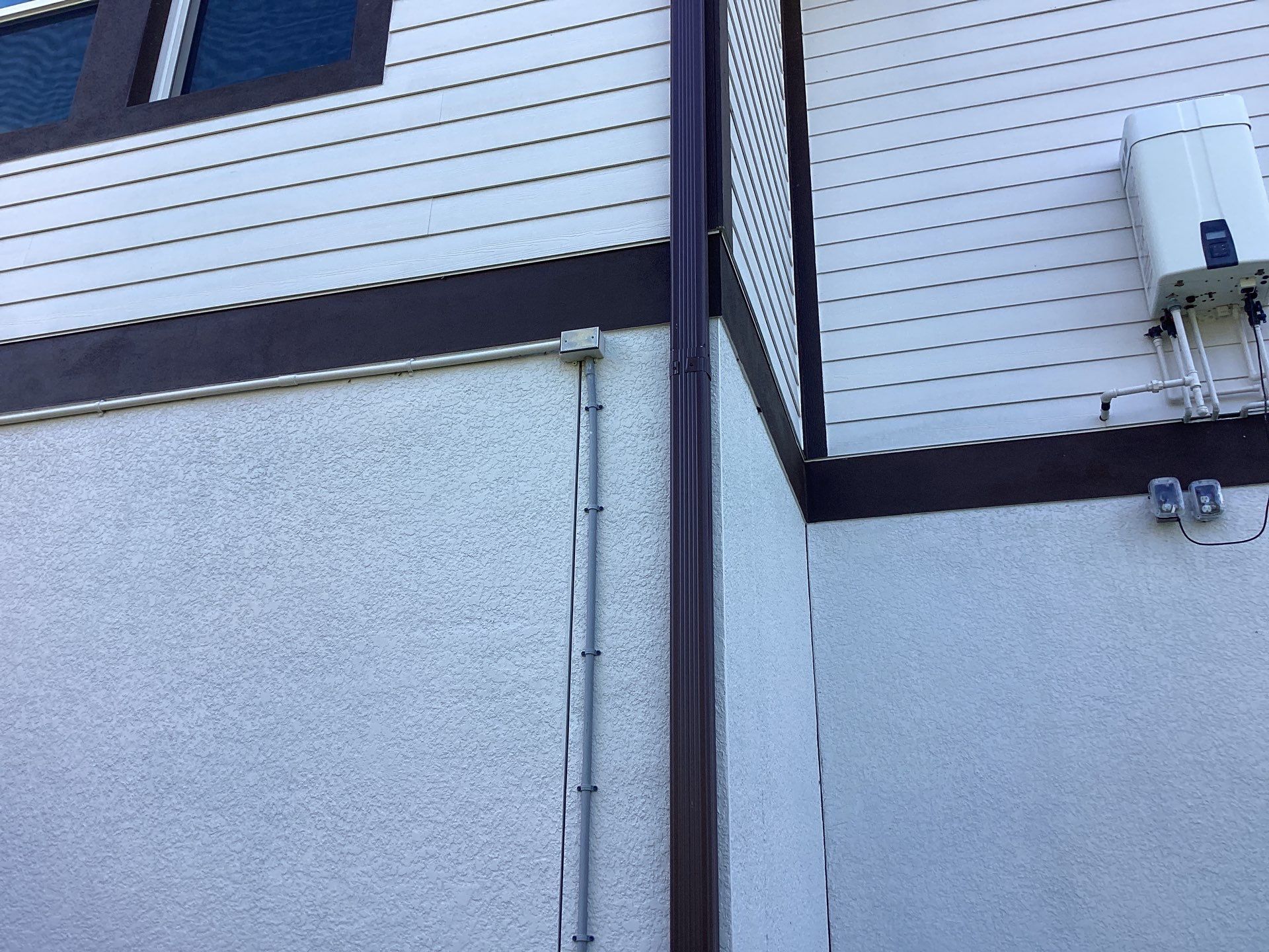 Brown Gutter Installation in Sanibel FL by Gutter Professors