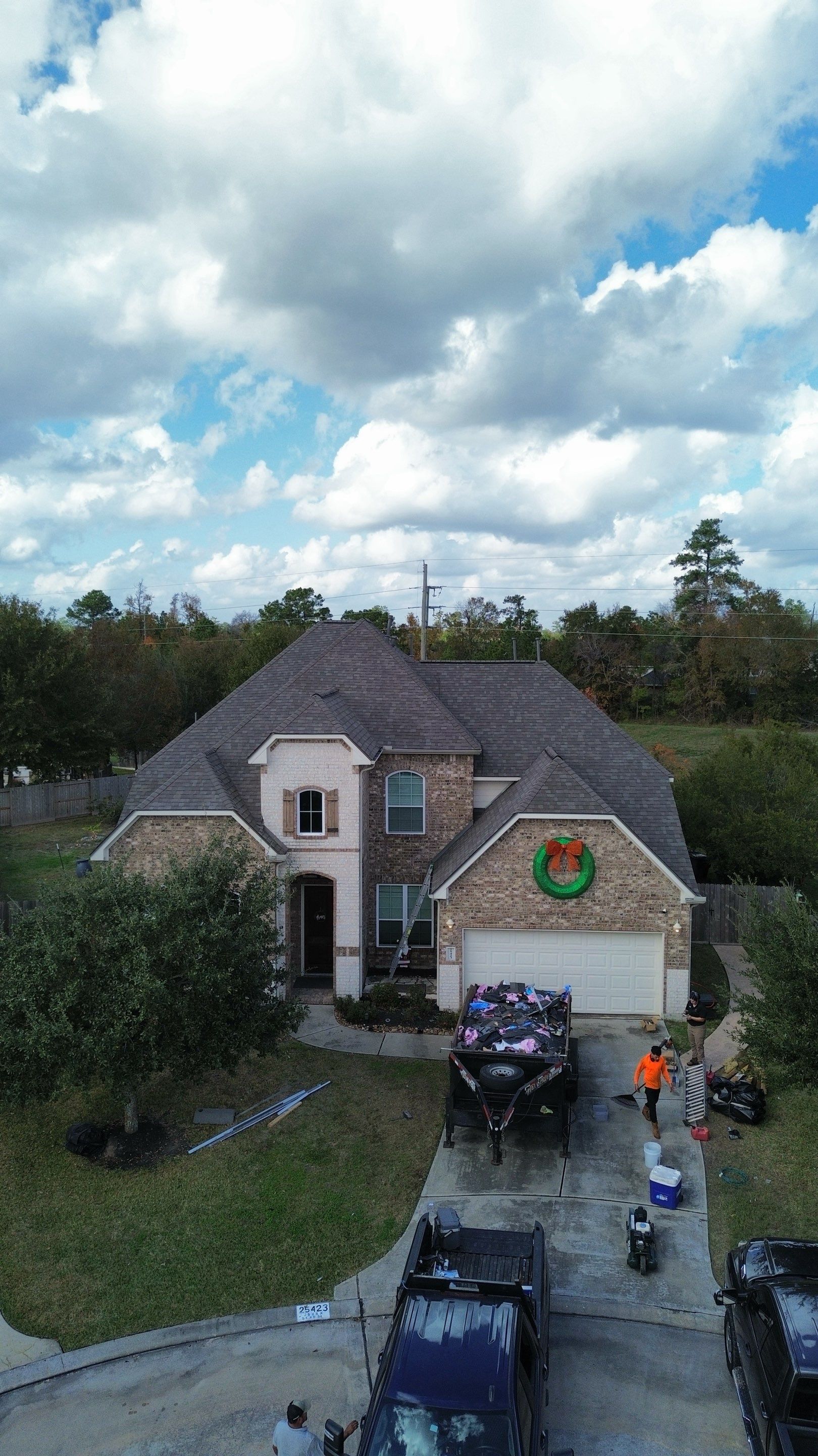 OC Duration Driftwood by HHH Roofing & Construction