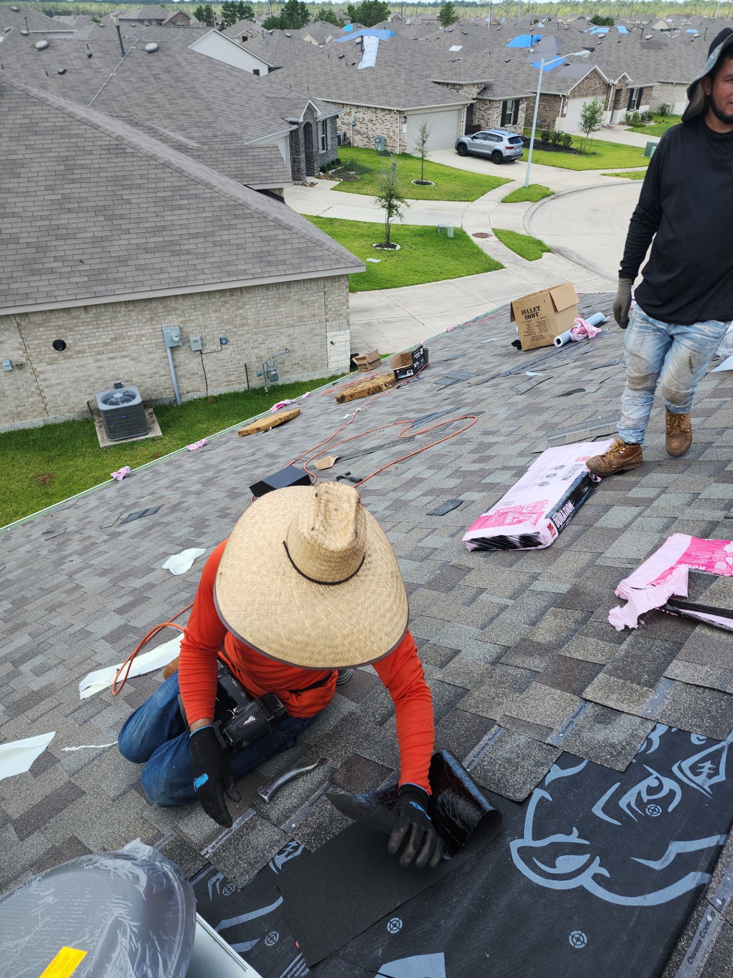Residential Roofing Installation using Owen's Corning Duration (Lifetime) Shingles by Roof Repair Company