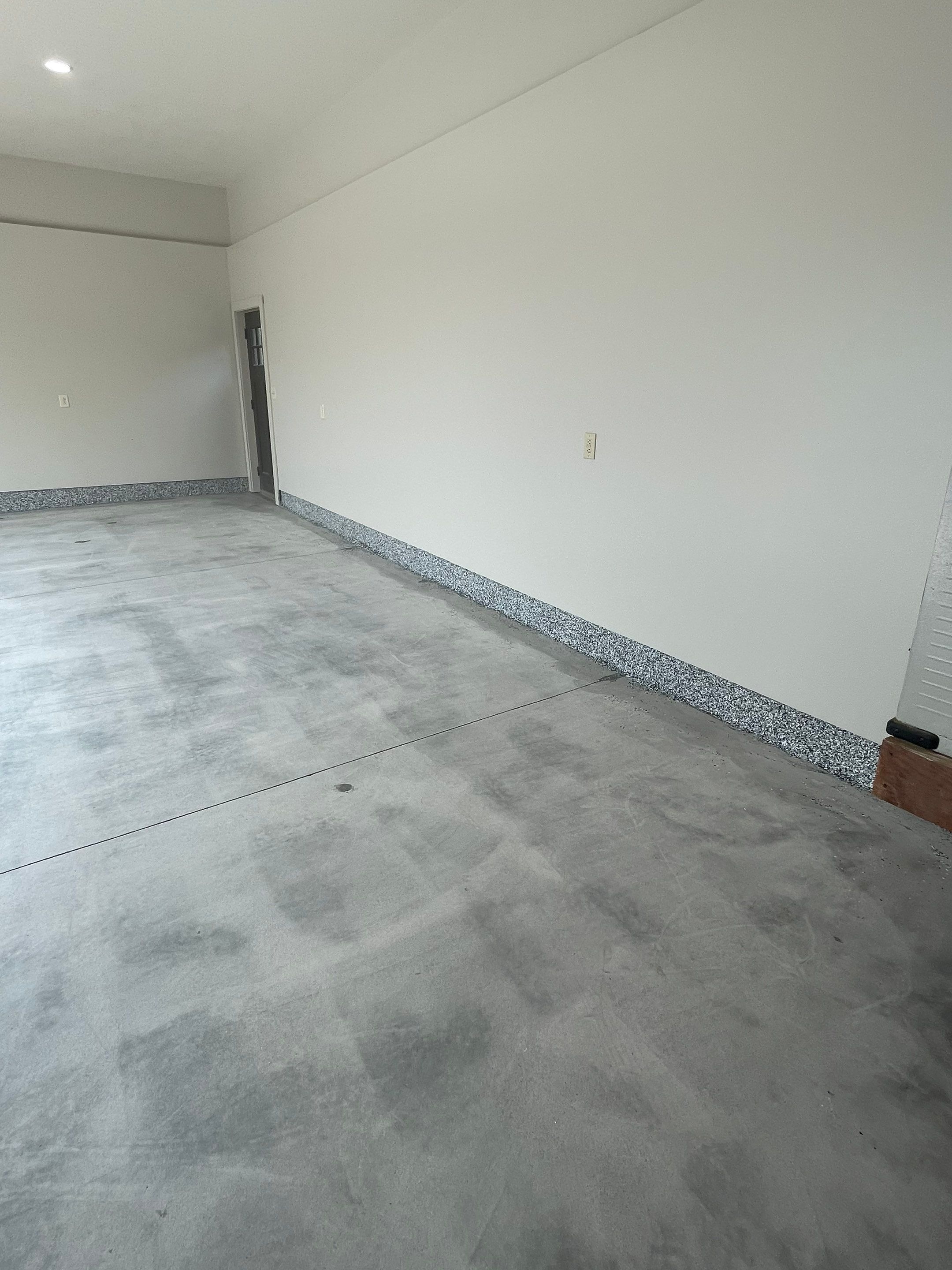 Domino Flake Floor Coating and Crack Repair in Chancellor by Select Painting, Coatings & Garage Cabinets