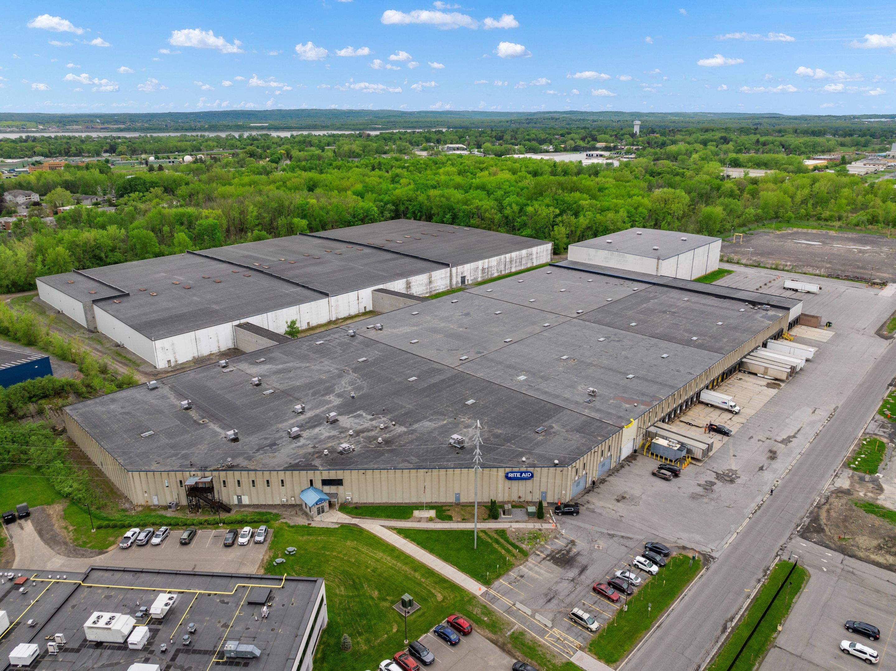 Liverpool, NY by Ironhorn Enterprises