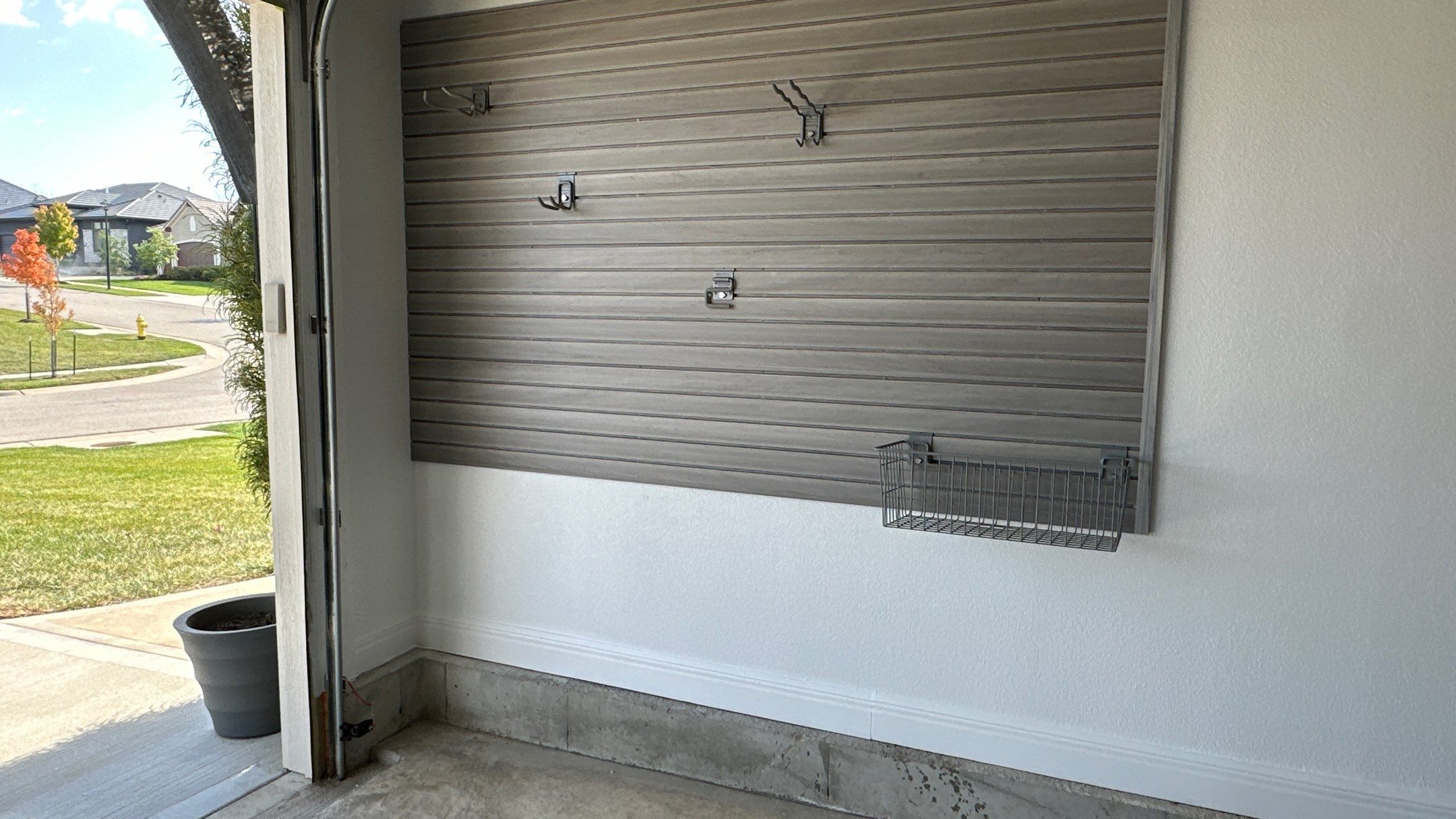 Kelley C. transformed her garage with new cabinets by Banner Garage