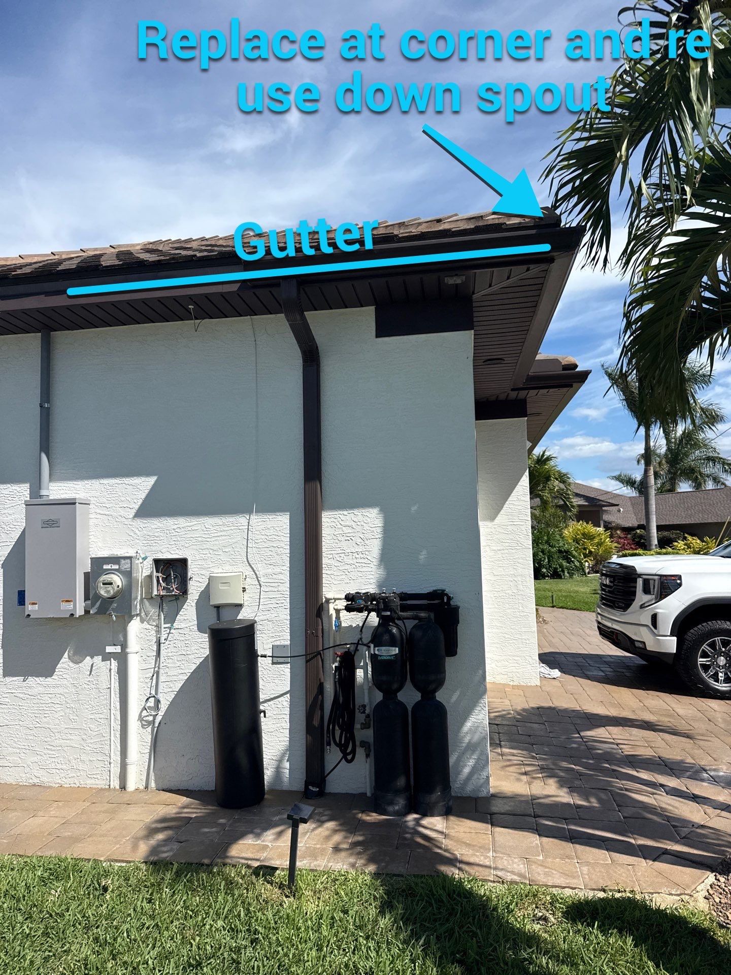 6 Inch Seamless Gutters using Musket Brown Seamless Gutters in Cape Coral FL by Gutter Professors