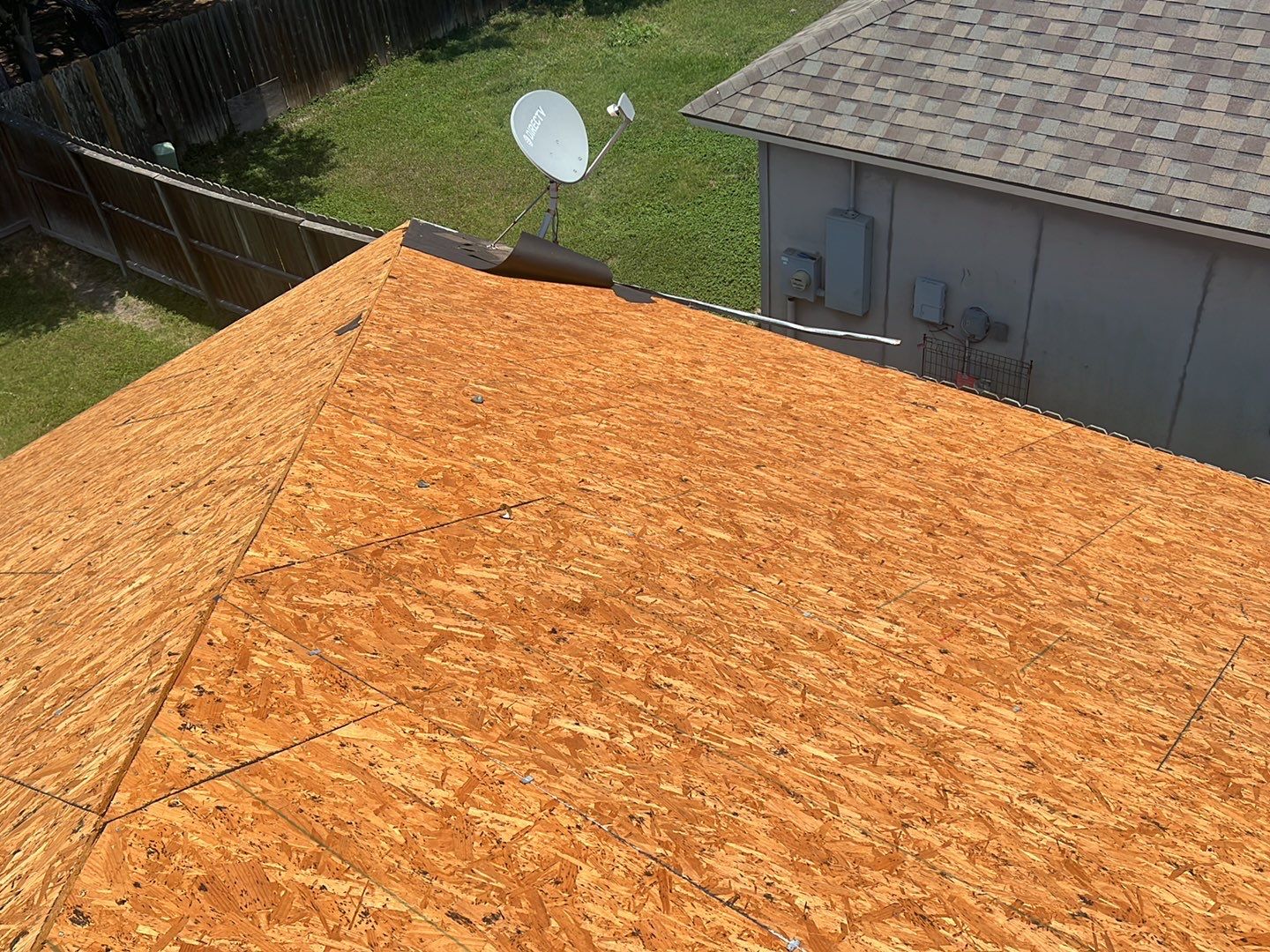 Love my new look! by Bayfront Roofing and Construction