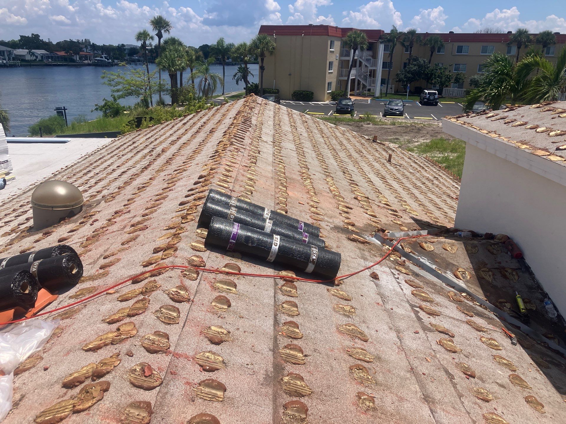 Project in St. Petersburg 33704 by Mitchell Roofing Company LLC 