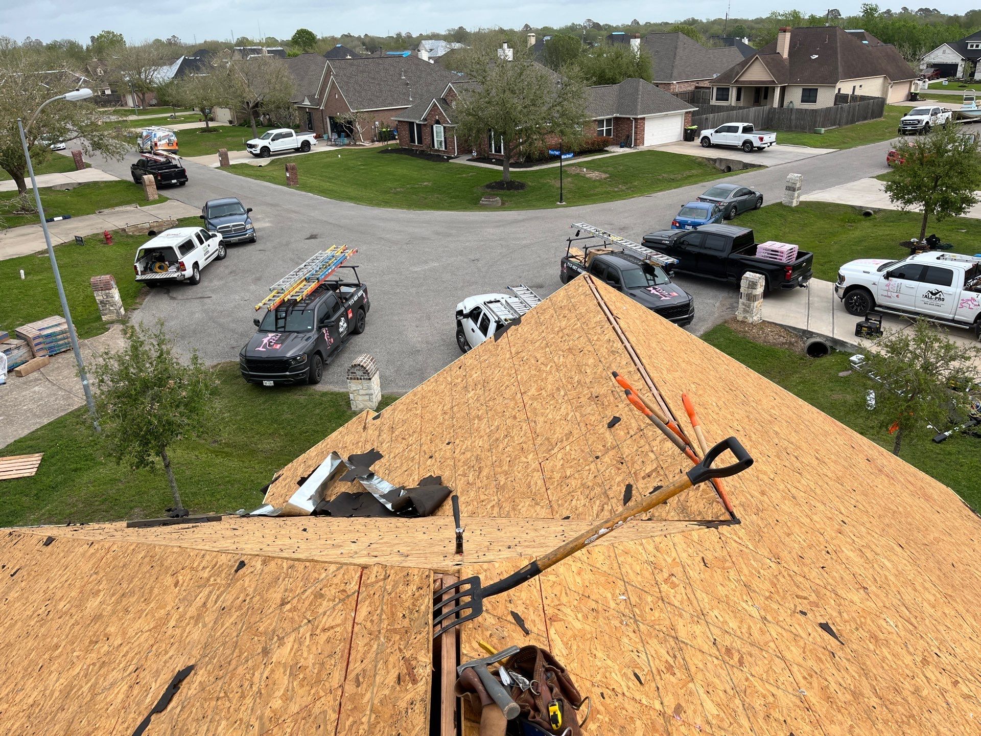 Hail Damage using Owen's Corning Duration (Lifetime) Shingles by Roof Repair Company