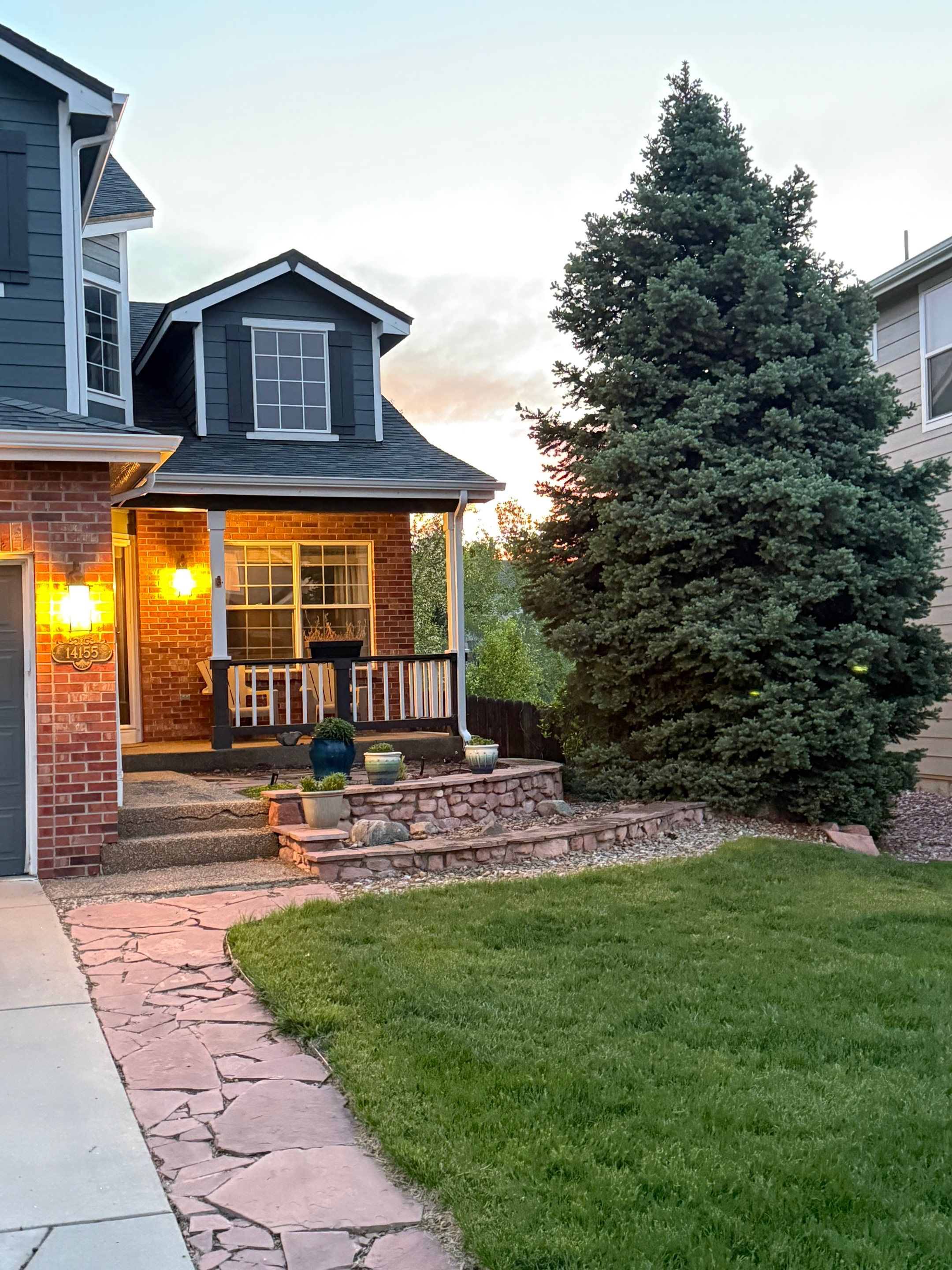 The Grand Entryway by JRM landscape & design