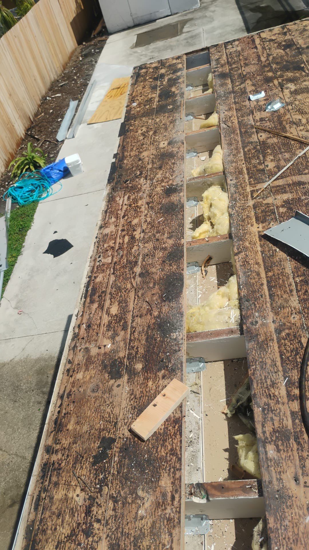 Project in St. Petersburg 33702 by Mitchell Roofing Company LLC 