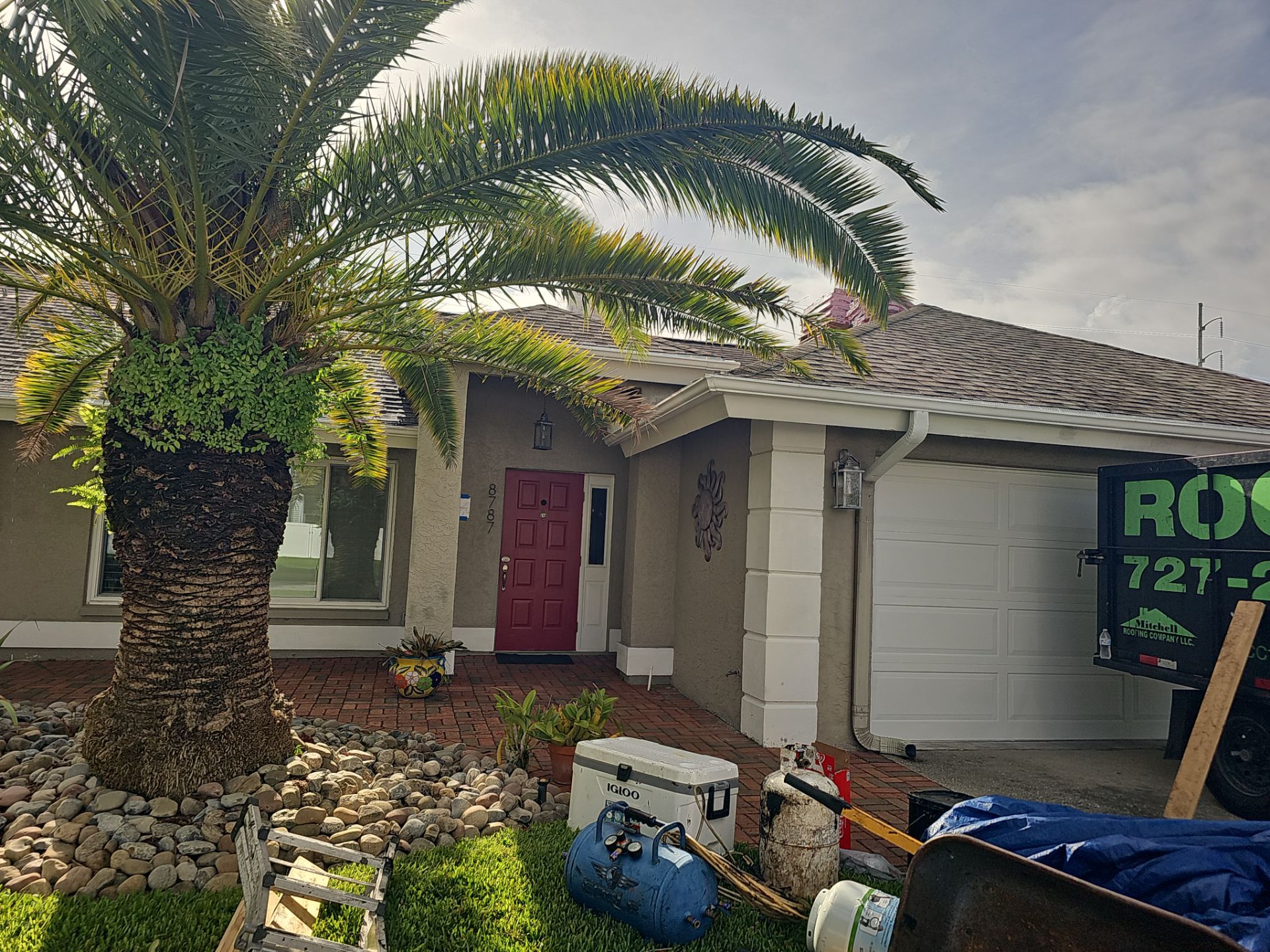 Project in St. Petersburg 33702 by Mitchell Roofing Company LLC 