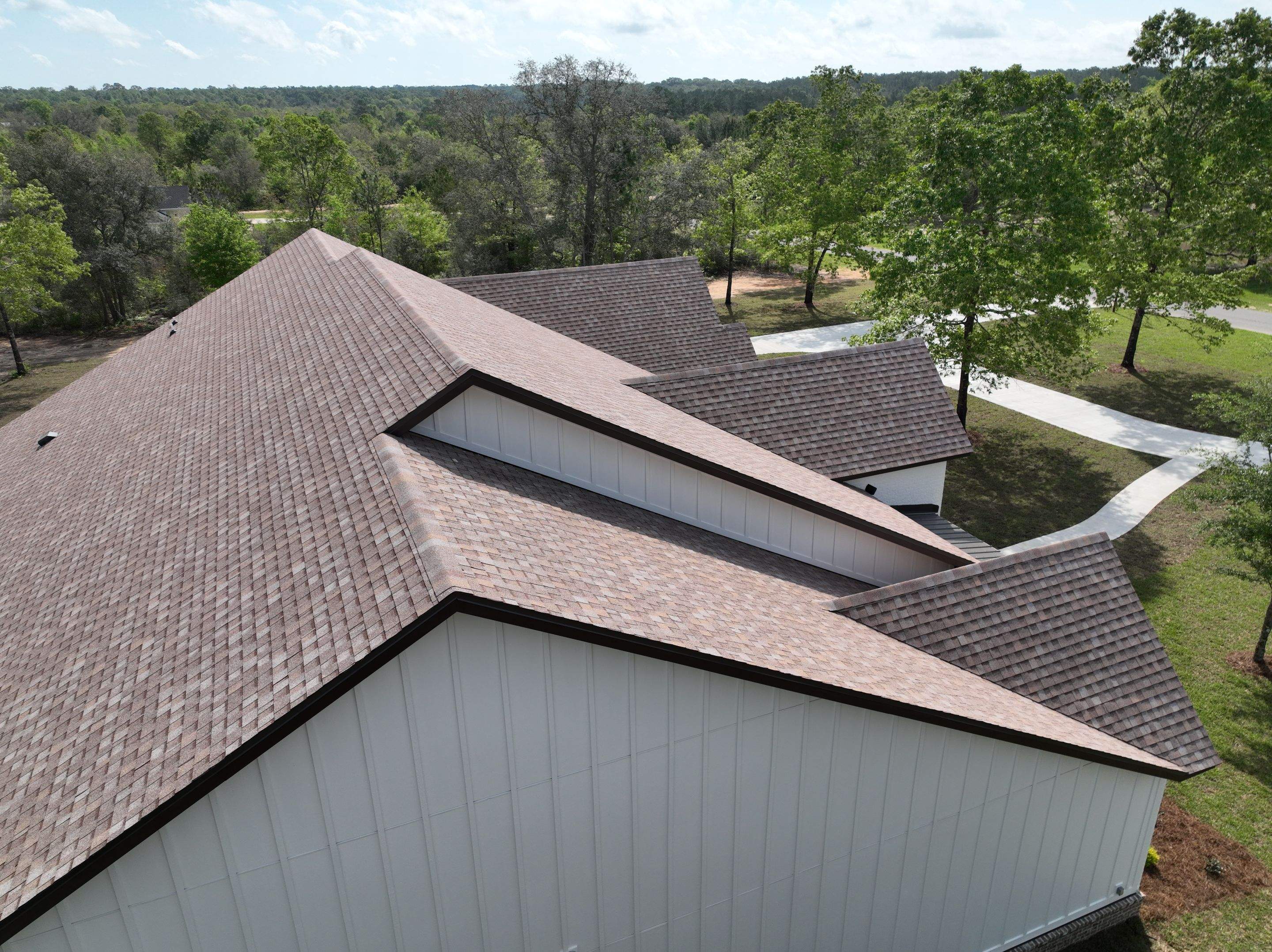 Dimensional Shingle Roof System by Professional Roofing Company