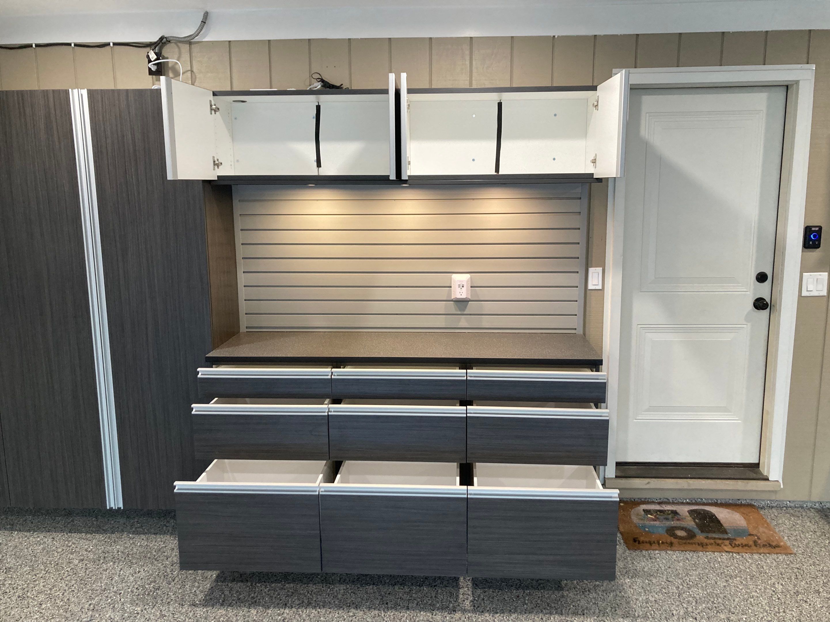 Project in Elkhart by Innovative Spaces / Innovative Concrete Coatings