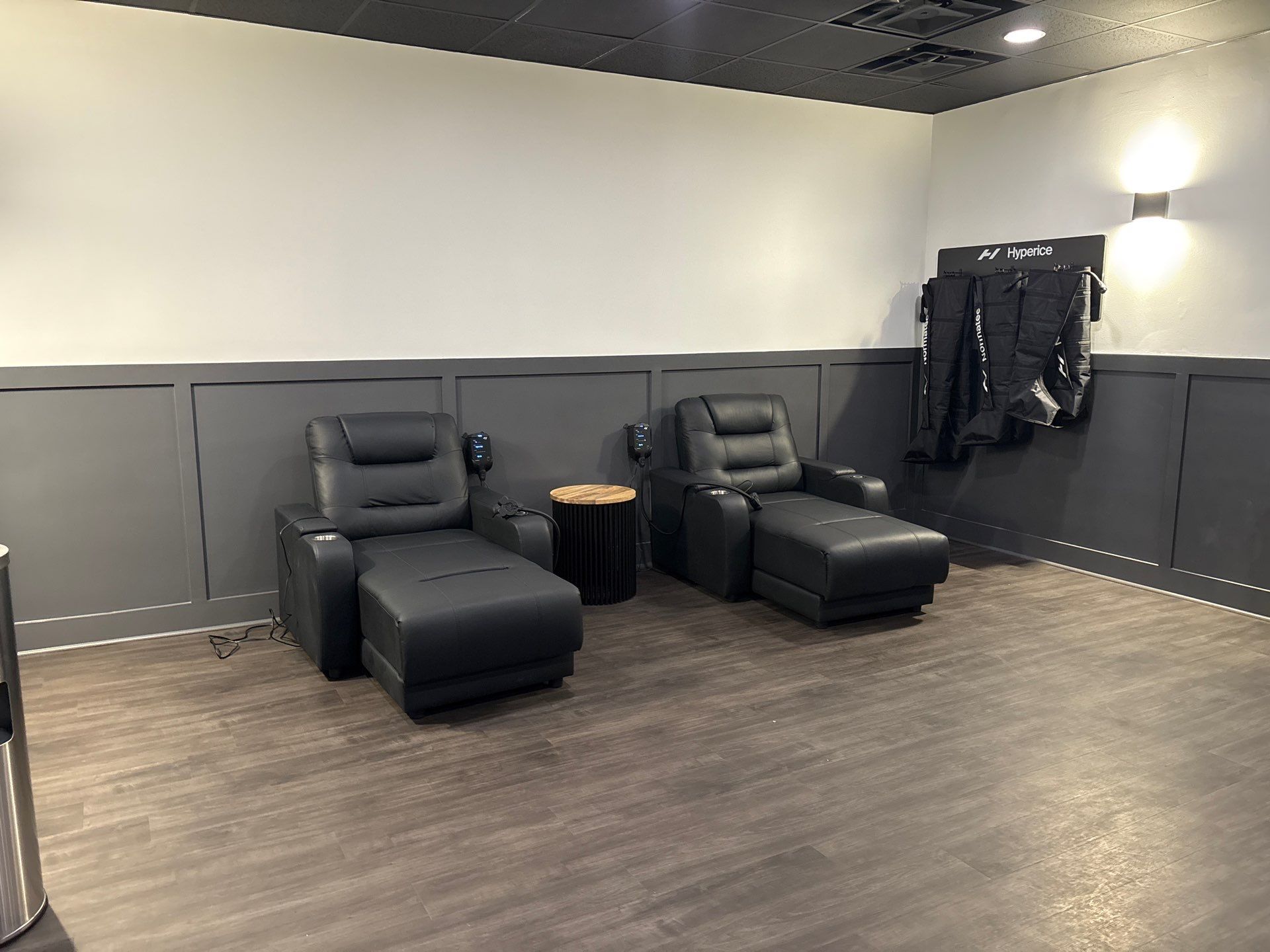 Northlake OLF - Recovery room renovation, flooring installation, front desk, accent wall by Nova HomeWorks 