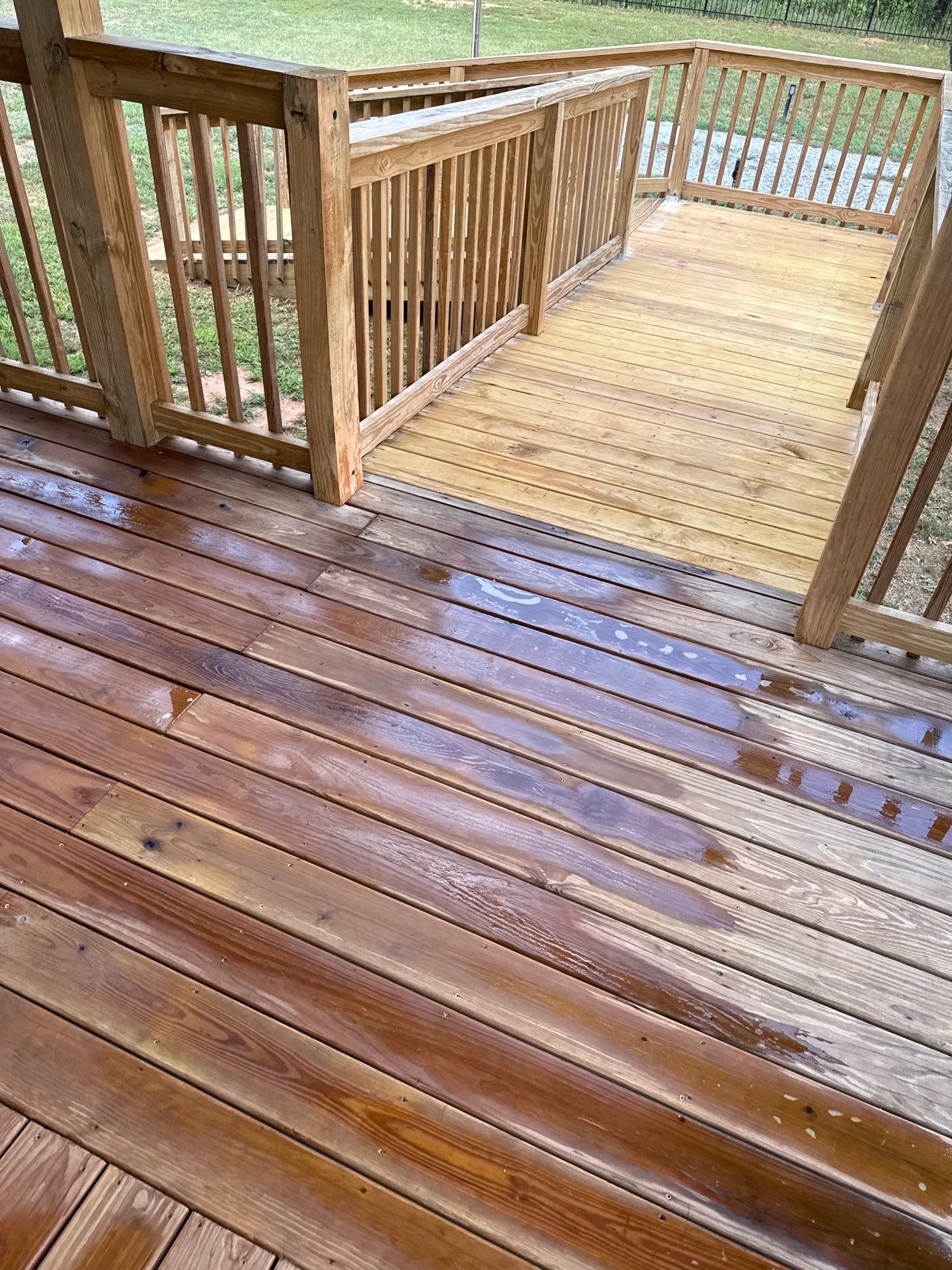 Wood Deck using Wood Sealant by DuraSeal