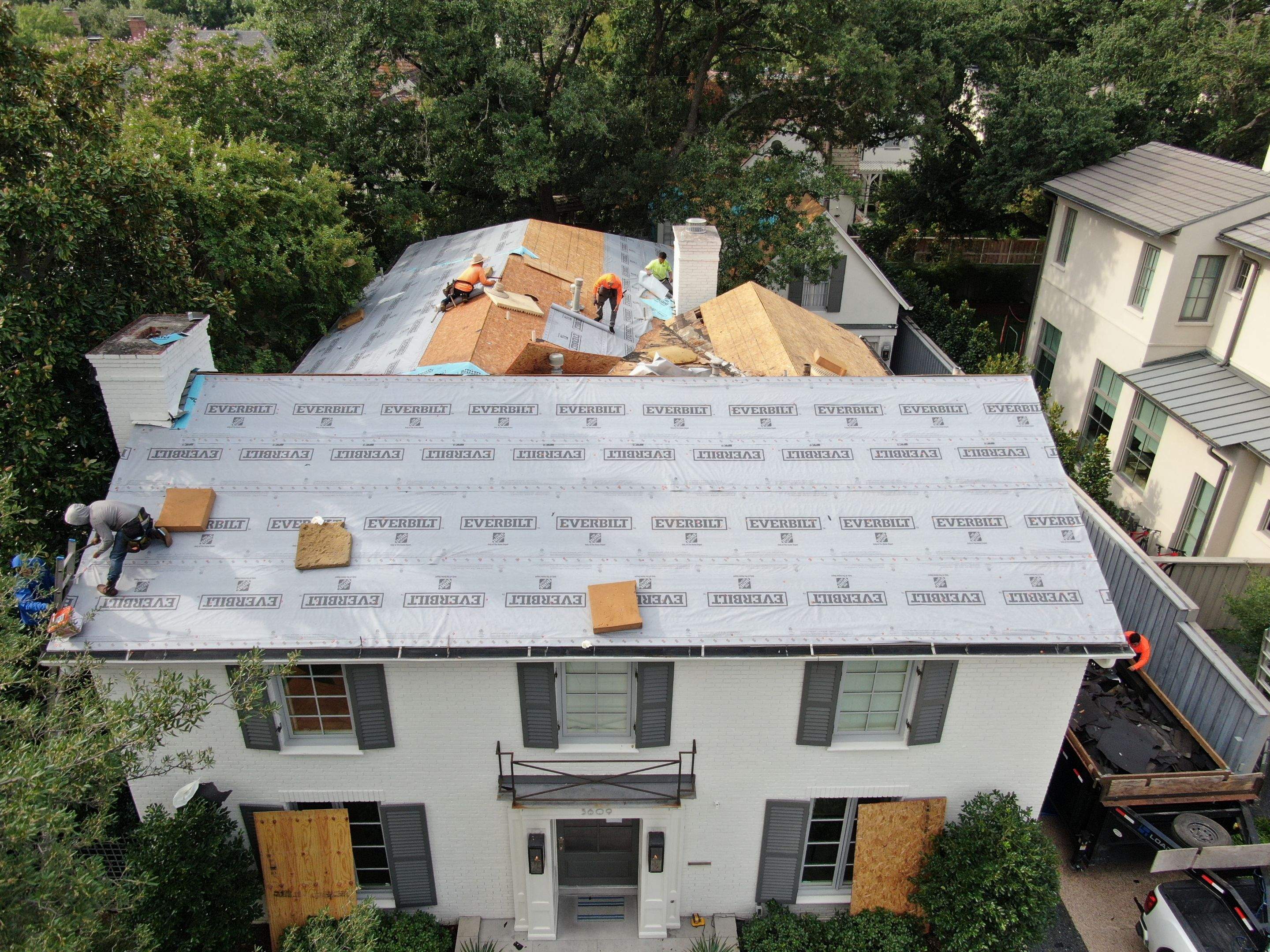 Project in Dallas by Armor Roofing | Exteriors