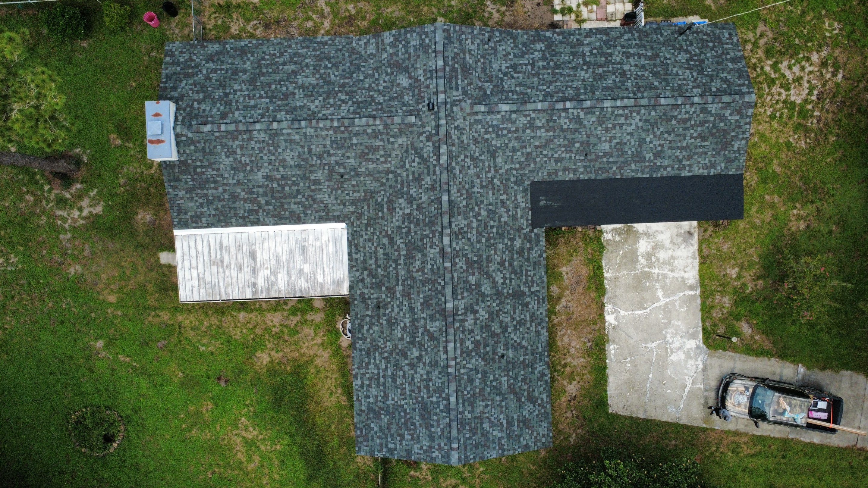 Roof replacement in Lutz, FL by Steadfast Roofing 
