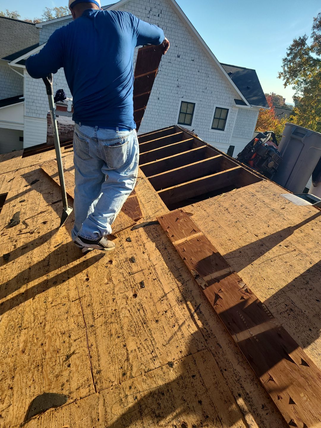 Arlington: Residential Roof Replacement with CertainTeed Landmark Pro Designer Shingles in Max Def Charcoal Black by RM Banning, Inc.