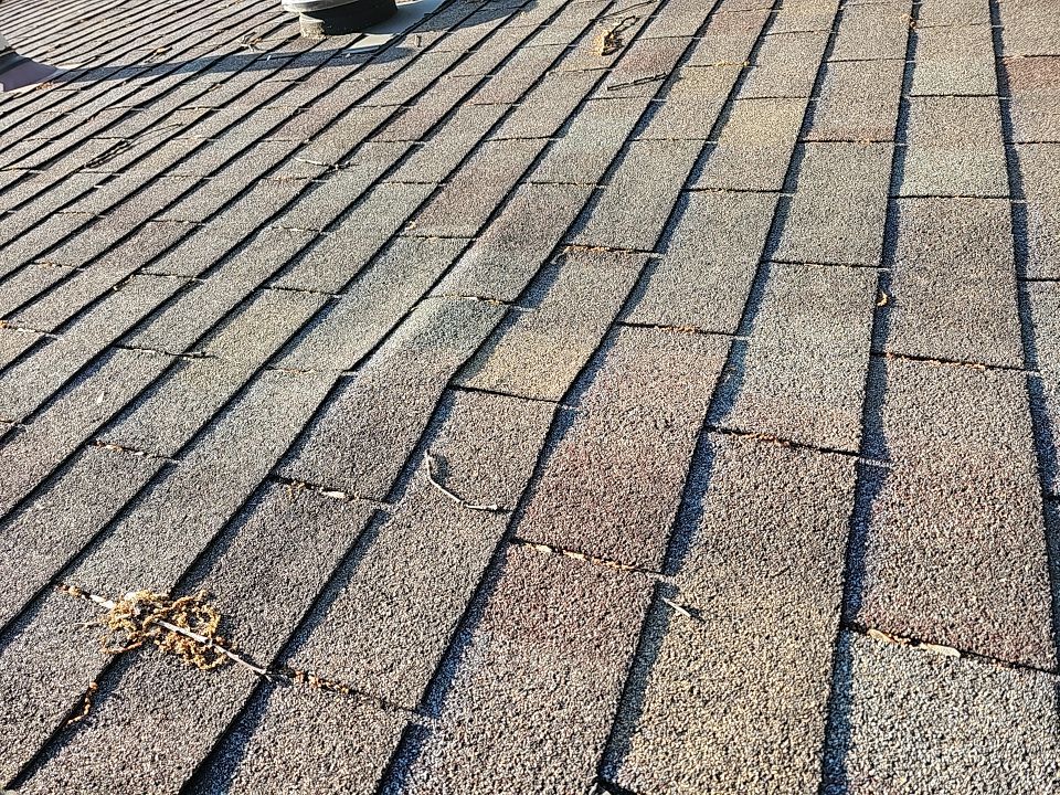 Atlas Pinnacle, Color: Weathered Wood, Drip Edge: Color: Royal Brown by Eagle Eye Roofing