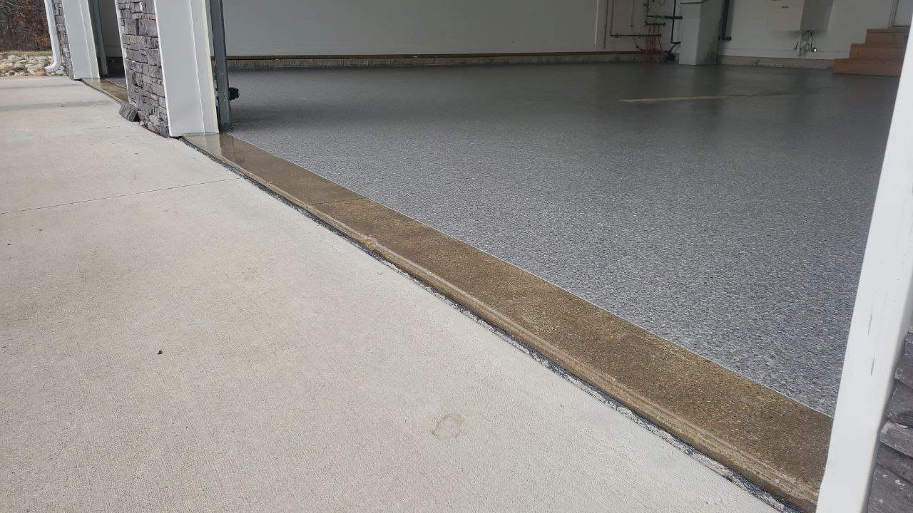 Briar Garage Clinton by Loud Bros