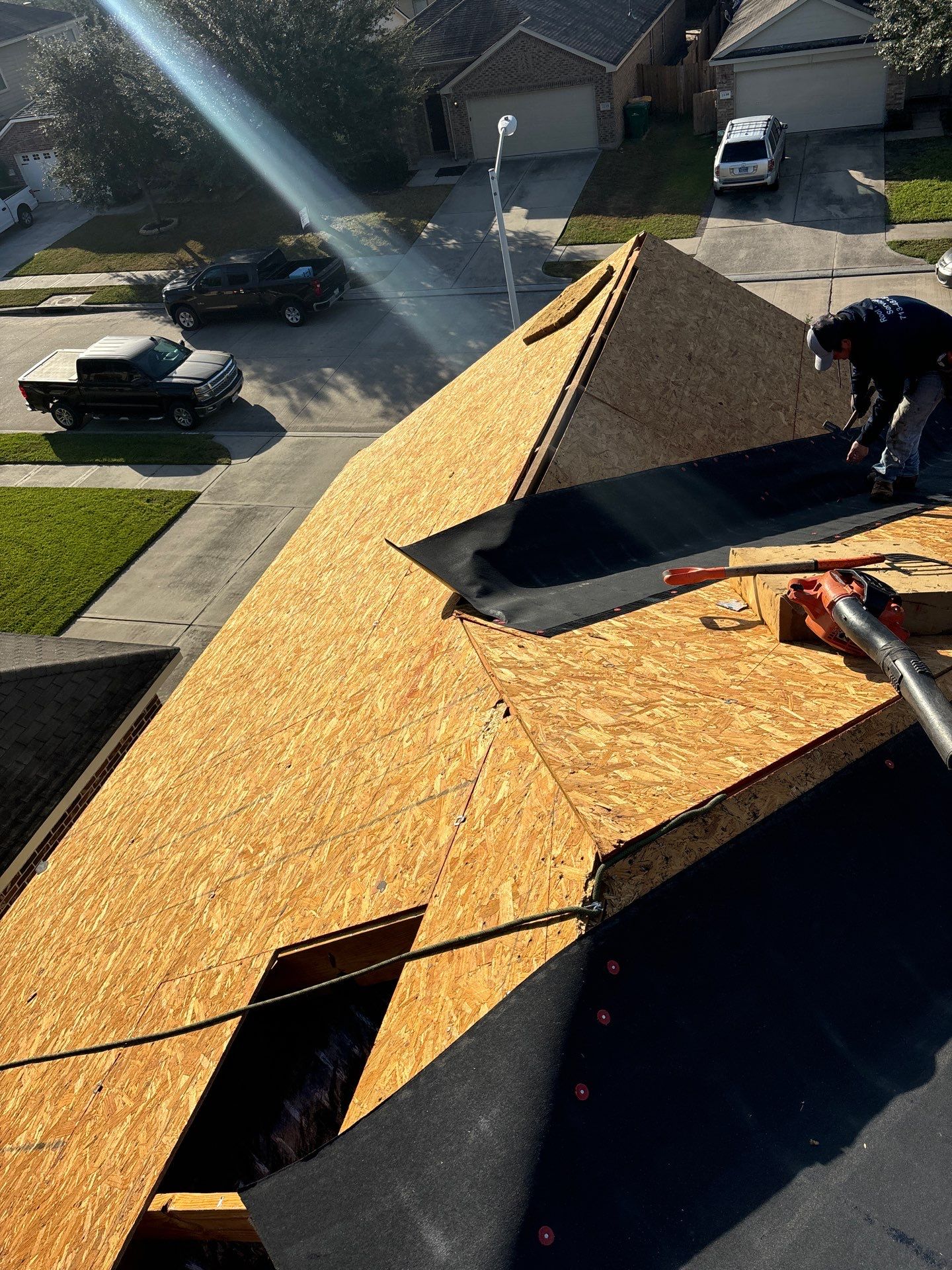 Residential Roofing Installation using Owen's Corning Duration (Lifetime) Shingles by Roof Repair Company