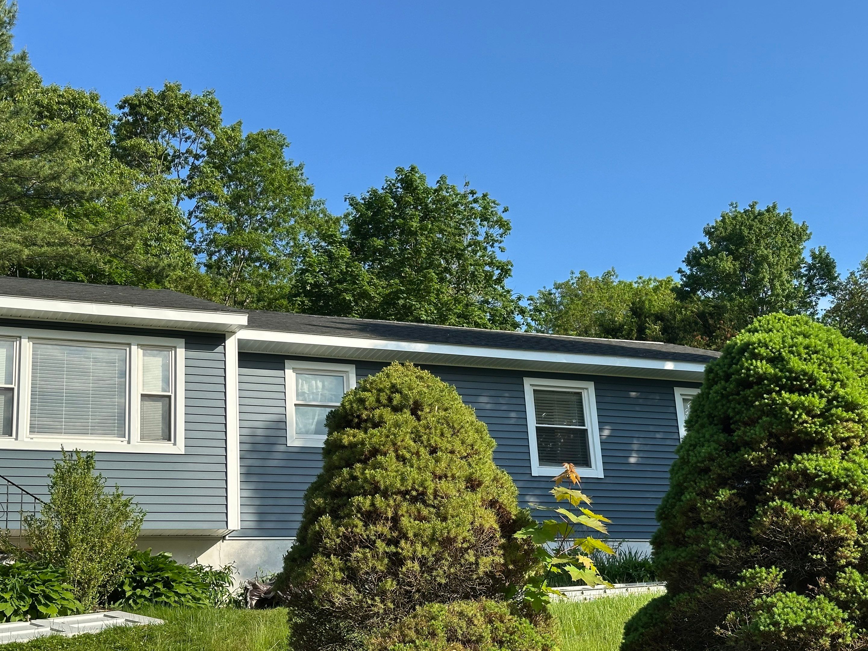 Roof & Siding by JLP PRO SERVICES LLC