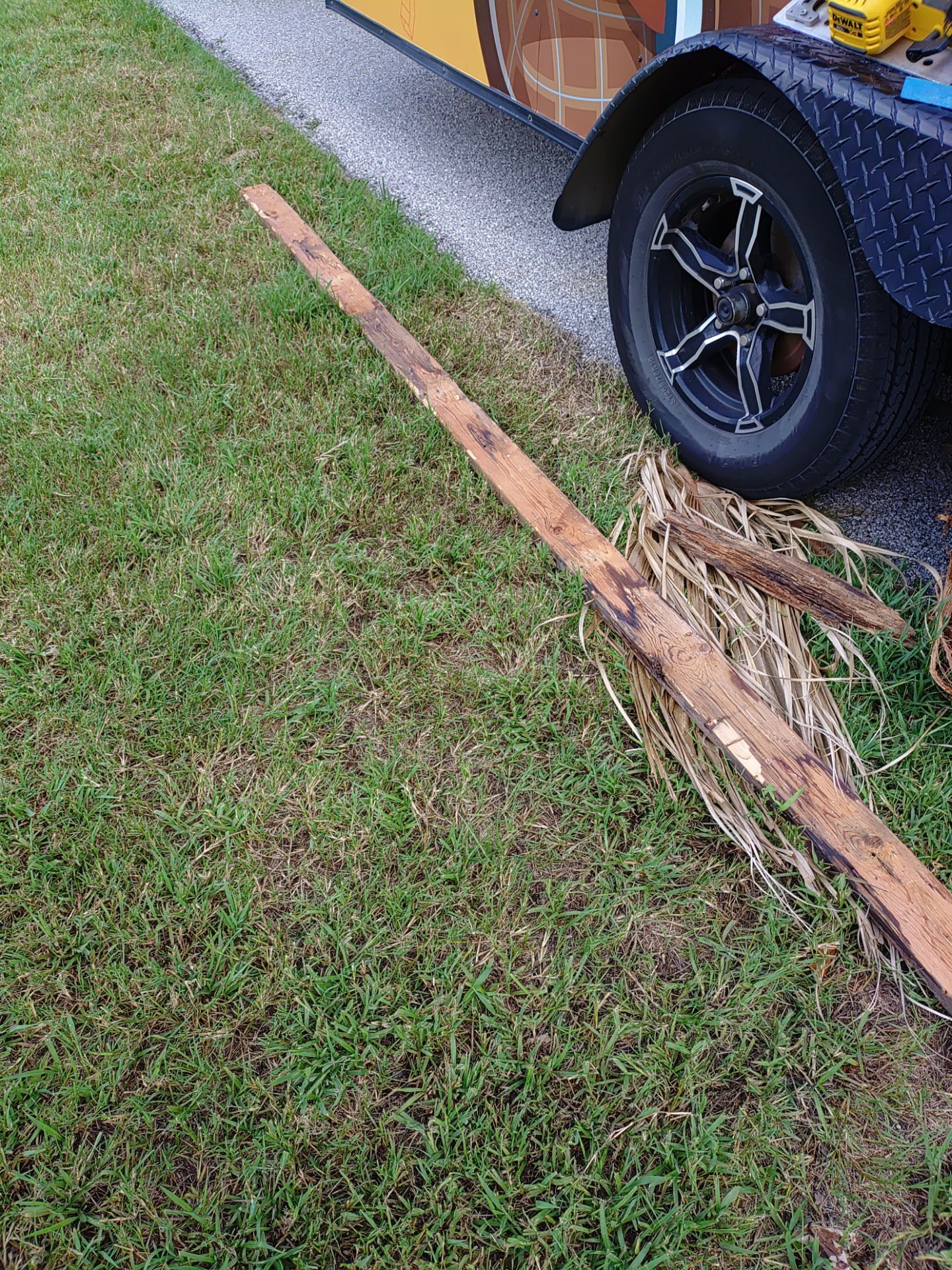 Replace gutter using White Down Spouts in Cape Coral FL by Gutter Professors