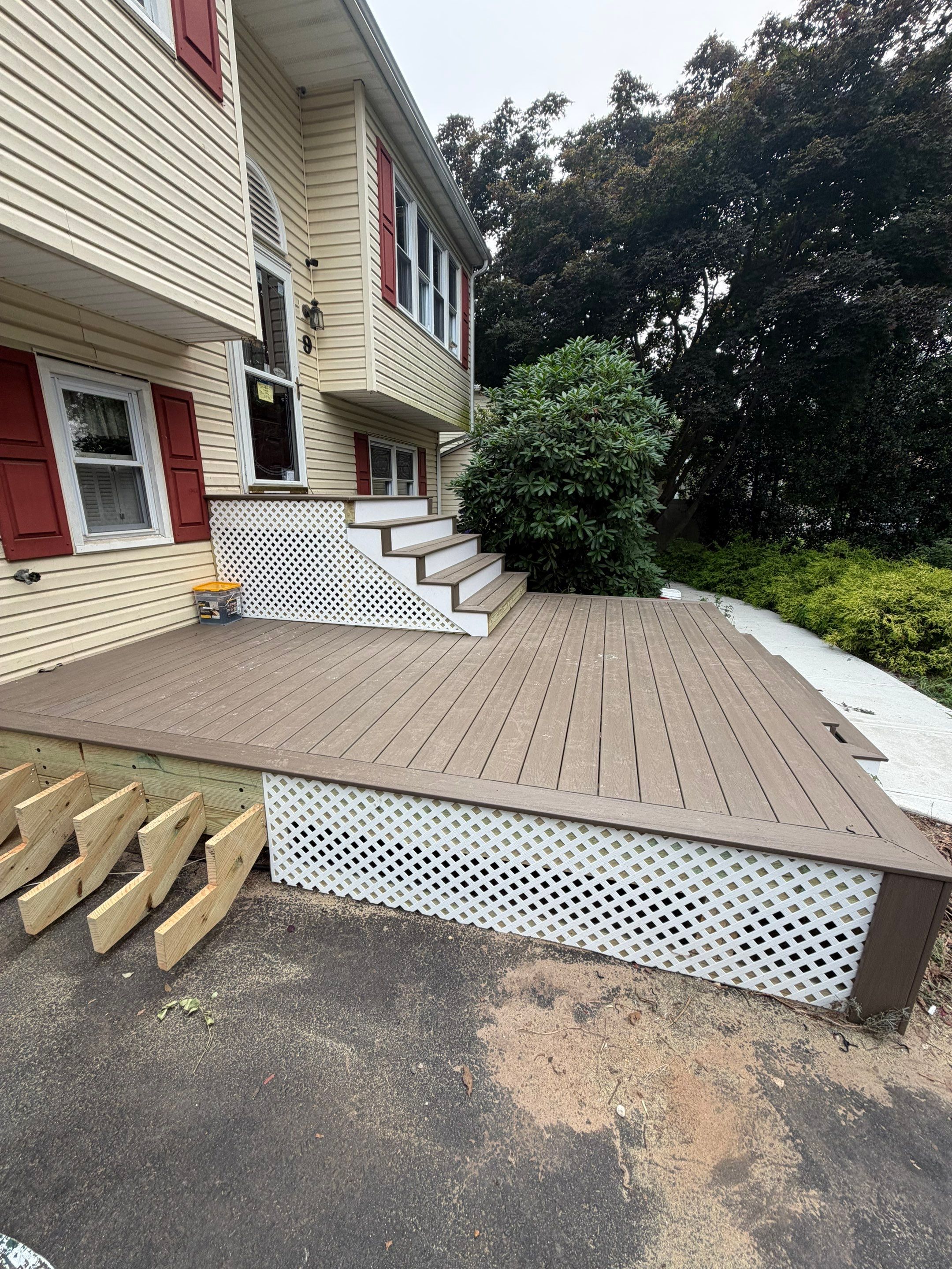 New Deck in Middletown Township, New Jersey by deck guardian