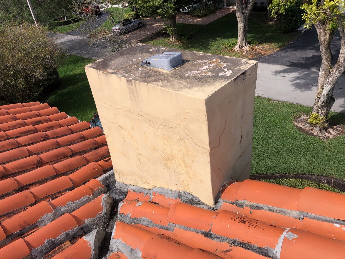 Verea Spanish S  - Fume Color by Istueta Roofing