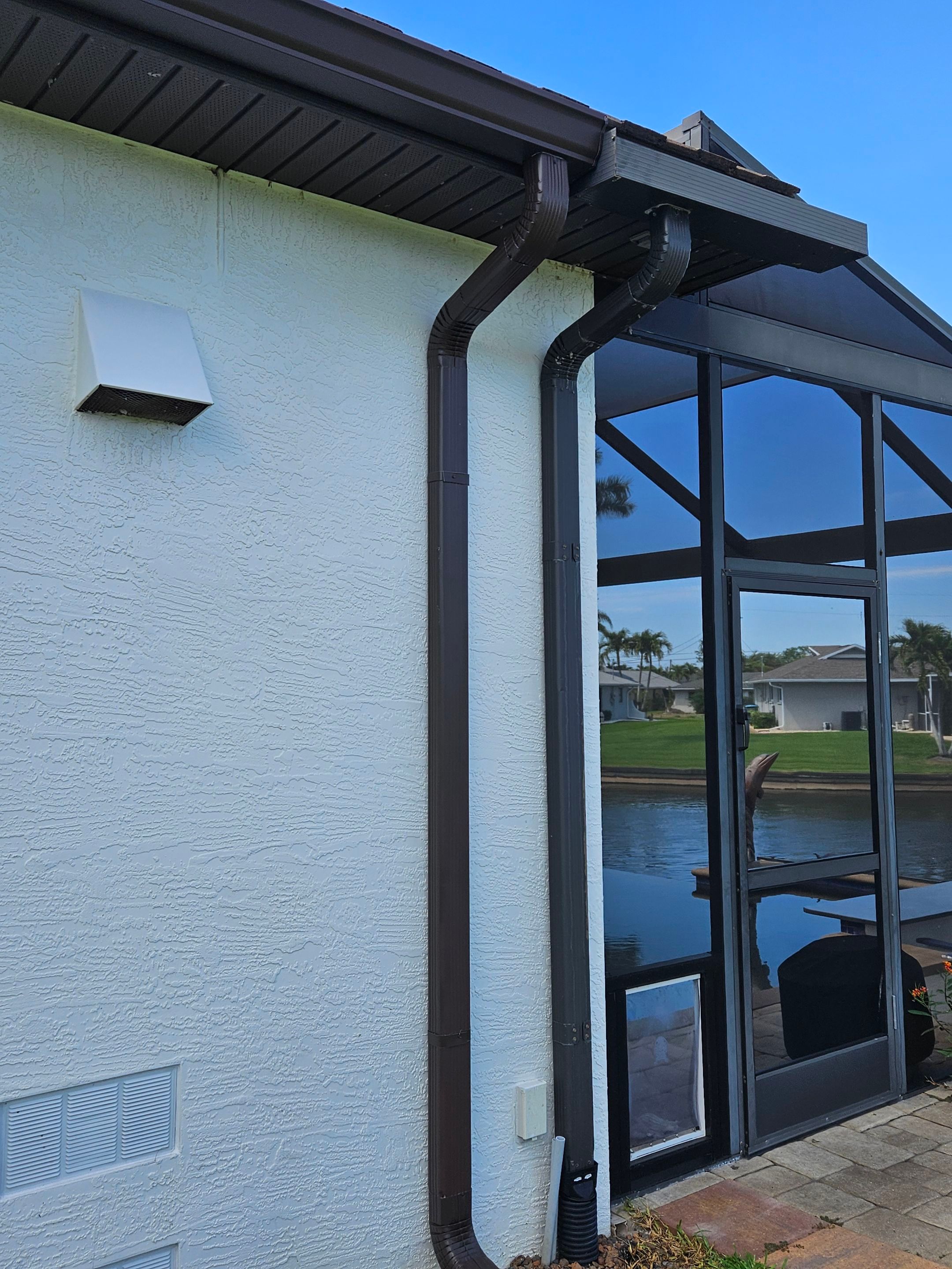 6 Inch Seamless Gutters using Musket Brown Seamless Gutters in Cape Coral FL by Gutter Professors