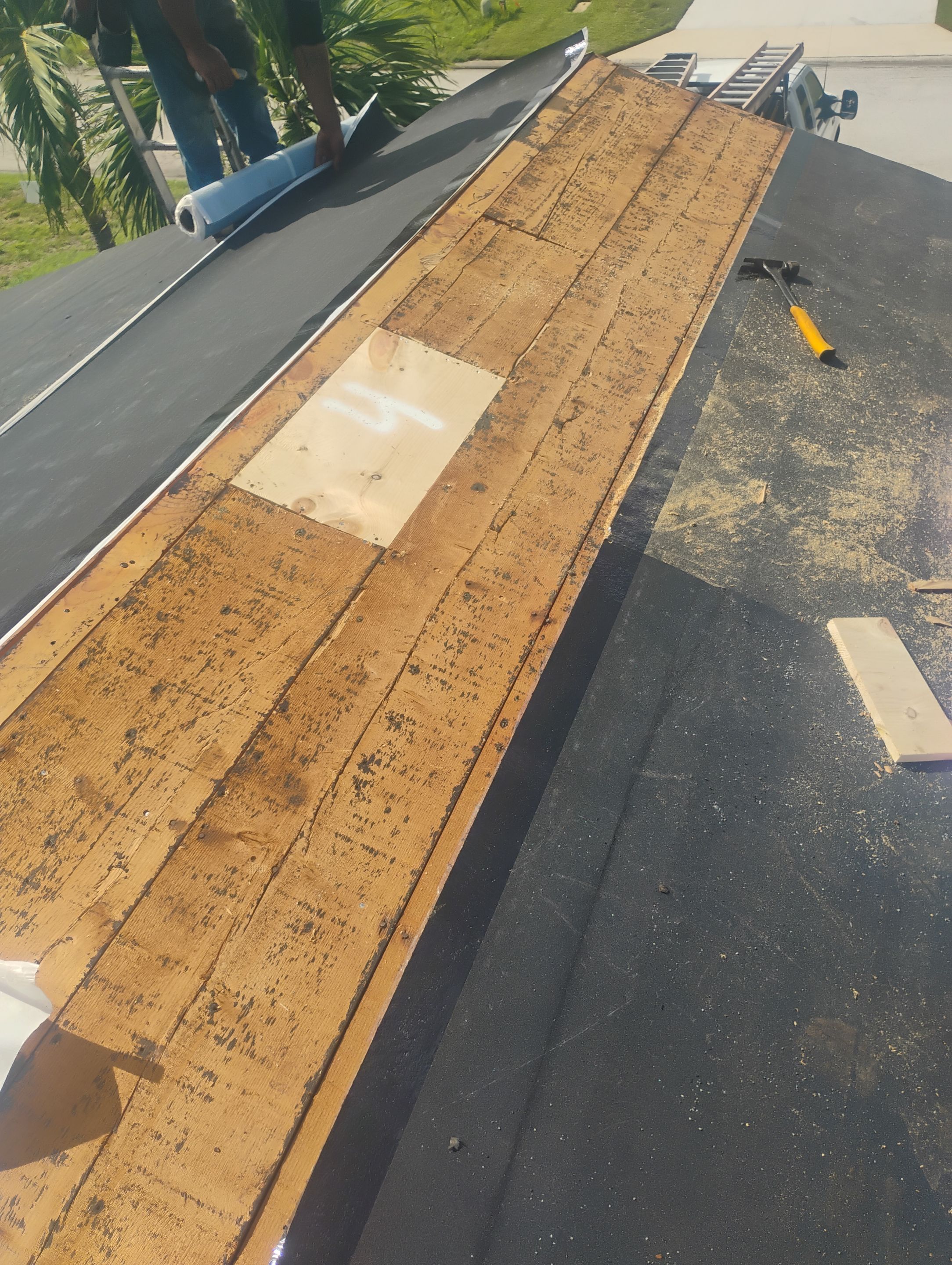 Project in St. Petersburg 33703 by Mitchell Roofing Company LLC 