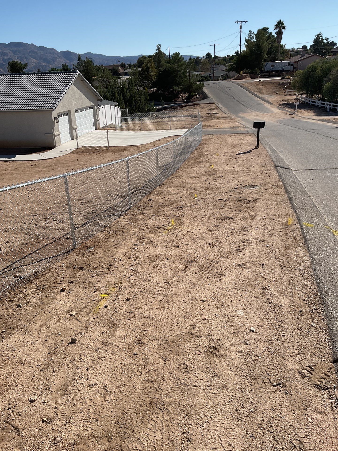 Fence Installation using chain -link by Fence Guys Inc.
