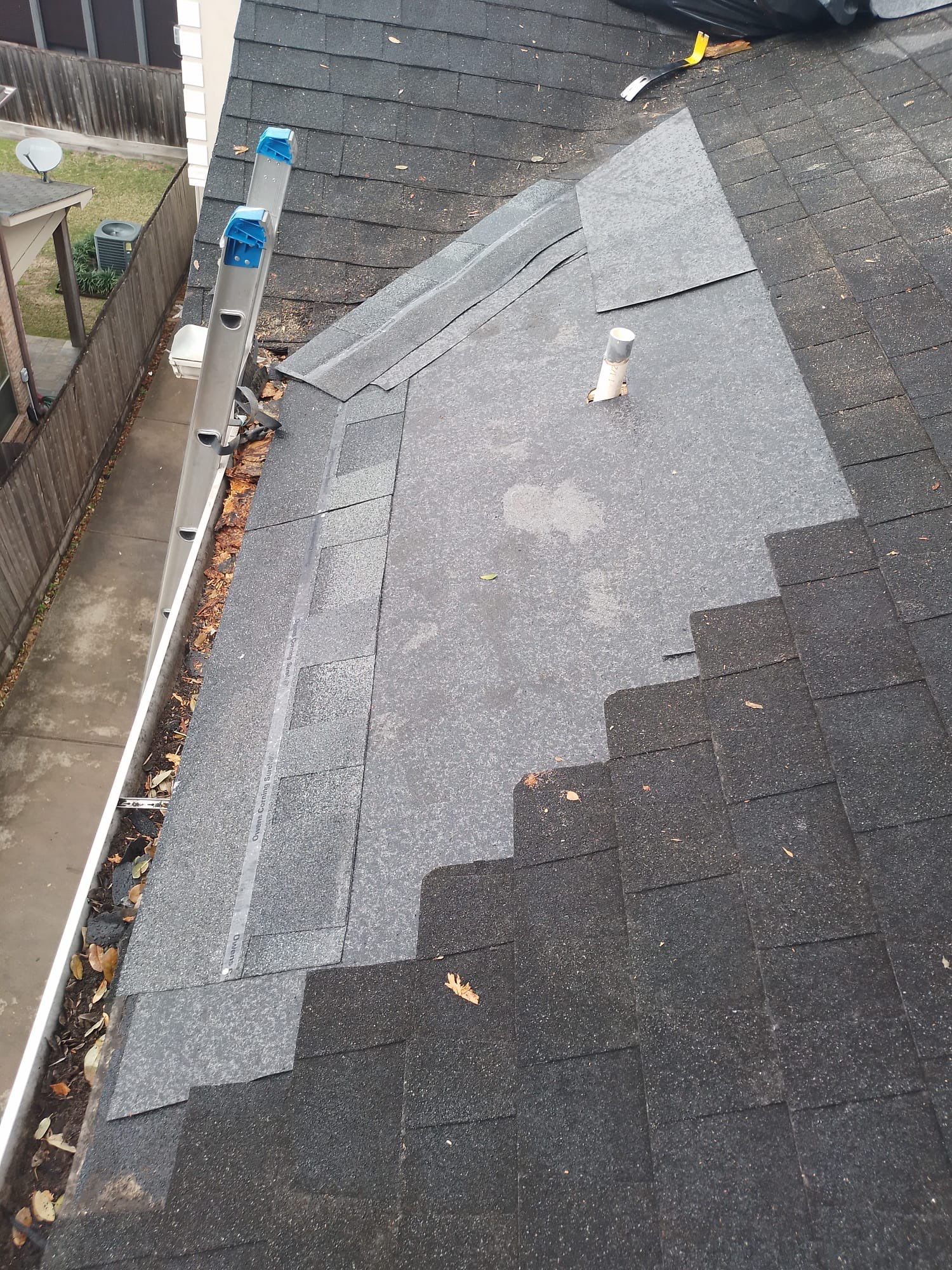 Hail Damage using Owen's Corning Duration (Lifetime) Shingles by Roof Repair Company