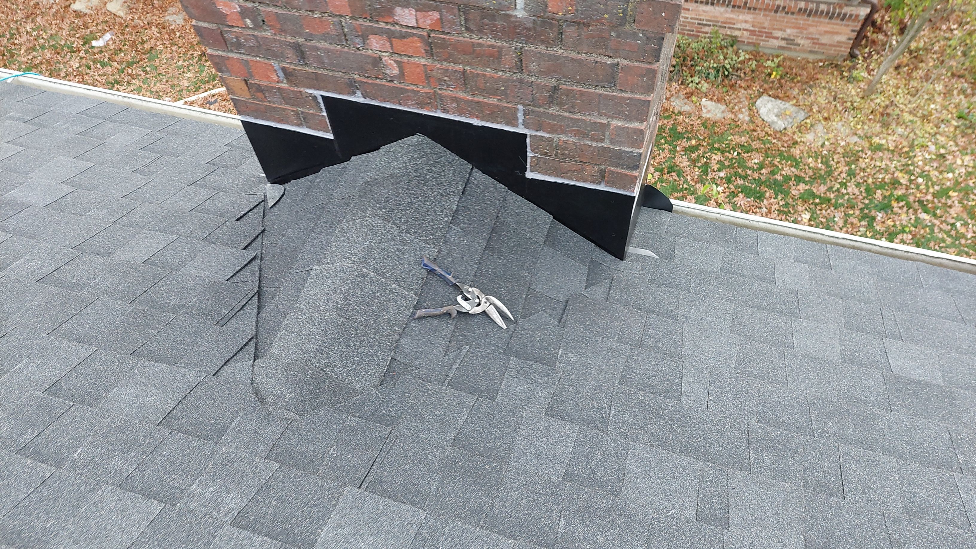 Liberty Township - Pristine Black by Tamlin Roofing