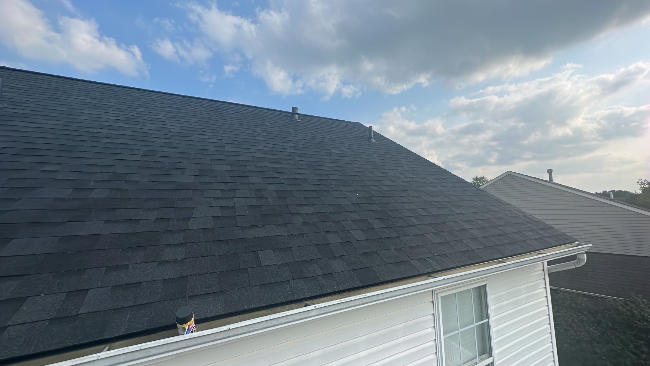 roof replacement using Onyx Black Durations by WIW Enterprises Inc