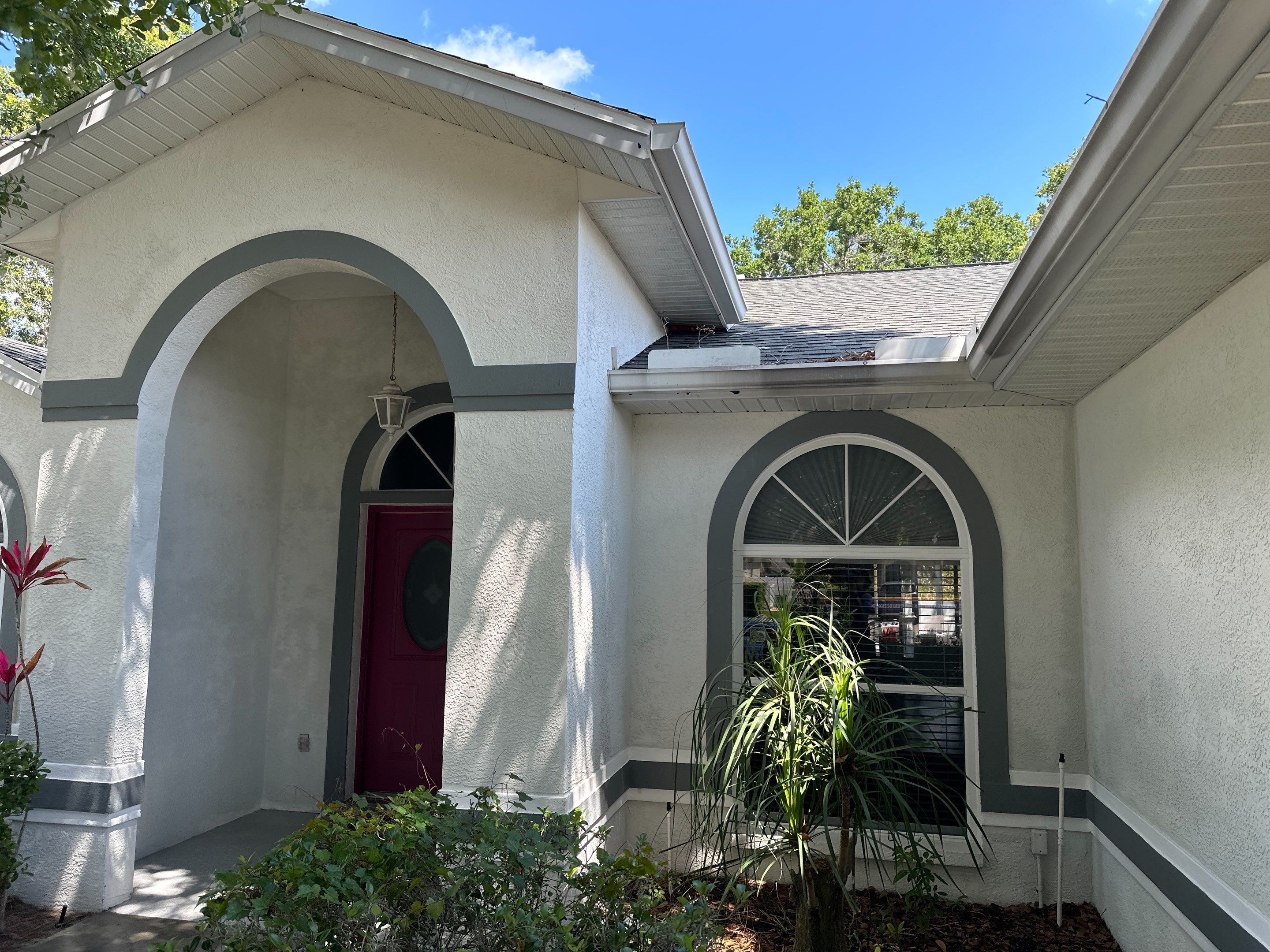 1-Story House Wash, Driveway, Patio/Lanai & Screen Enclosure Cleaning in Oakley Community, Ellenton, FL | Sunshine AquaWash by Sunshine AquaWash